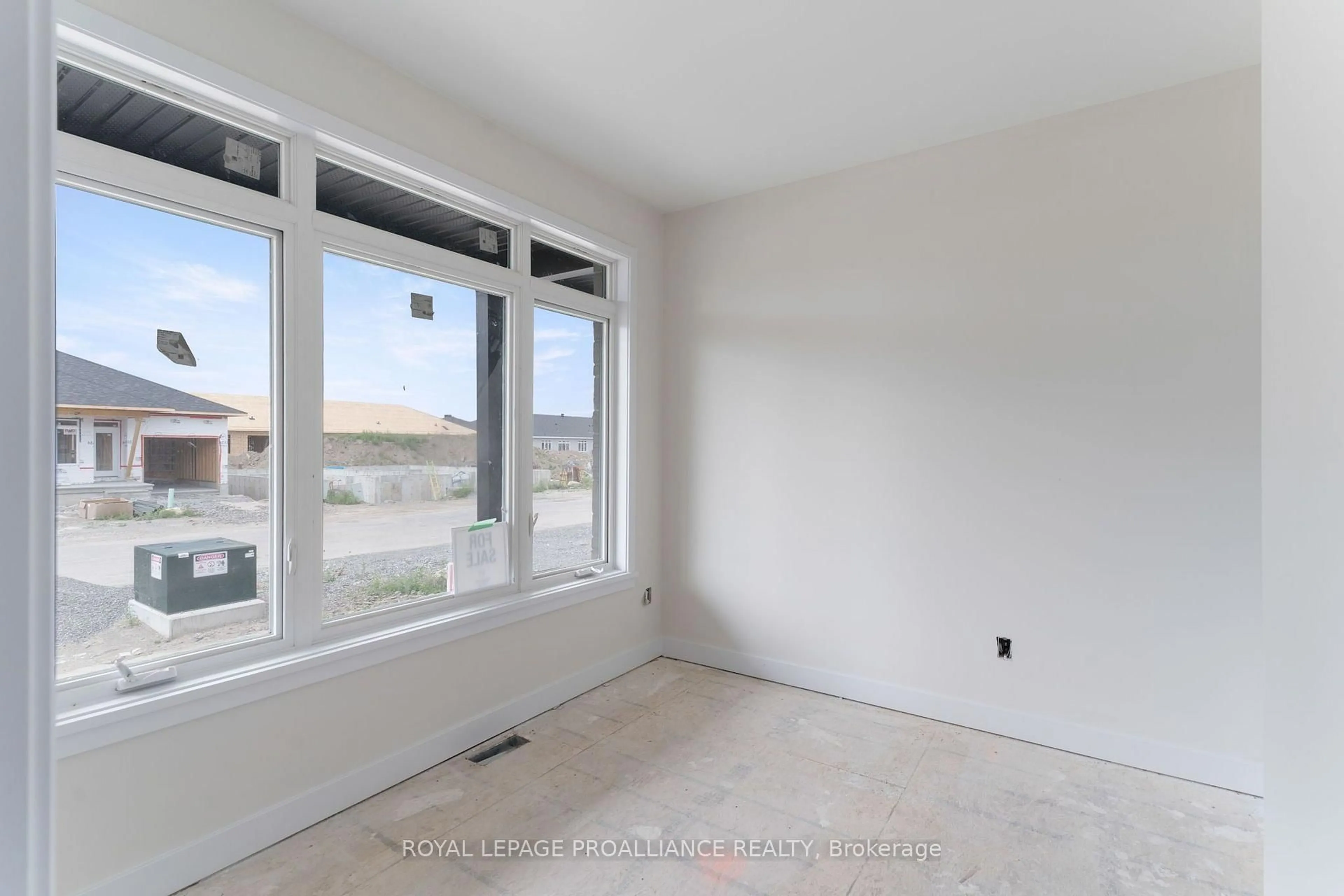 A pic of a room for 1042 Turner Dr, Brockville Ontario K6V 0G8