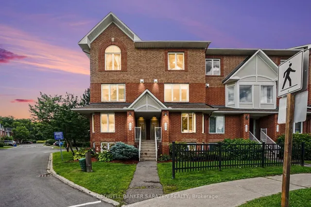 282 Cresthaven Dr #11, Ottawa 2