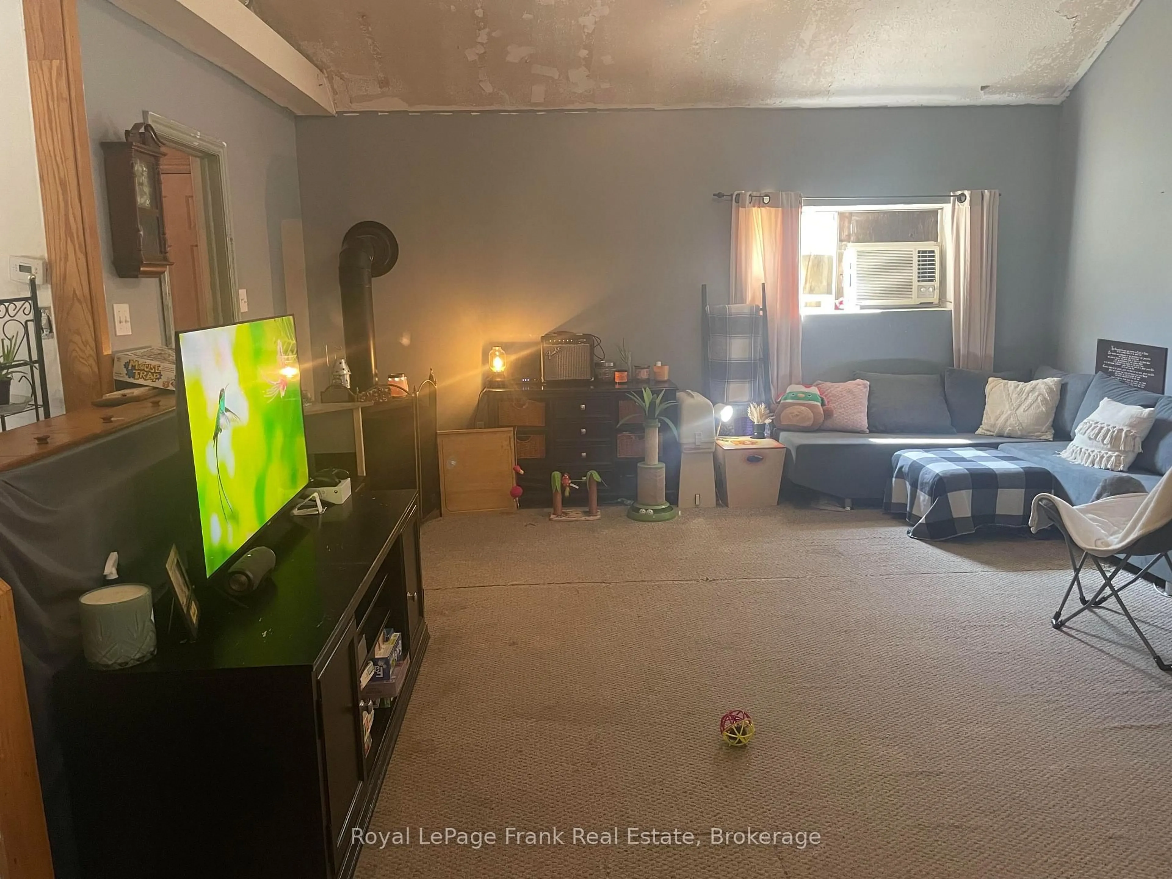 A pic of a room for 2318 County Rd 45, Asphodel-Norwood Ontario K0L 2V0