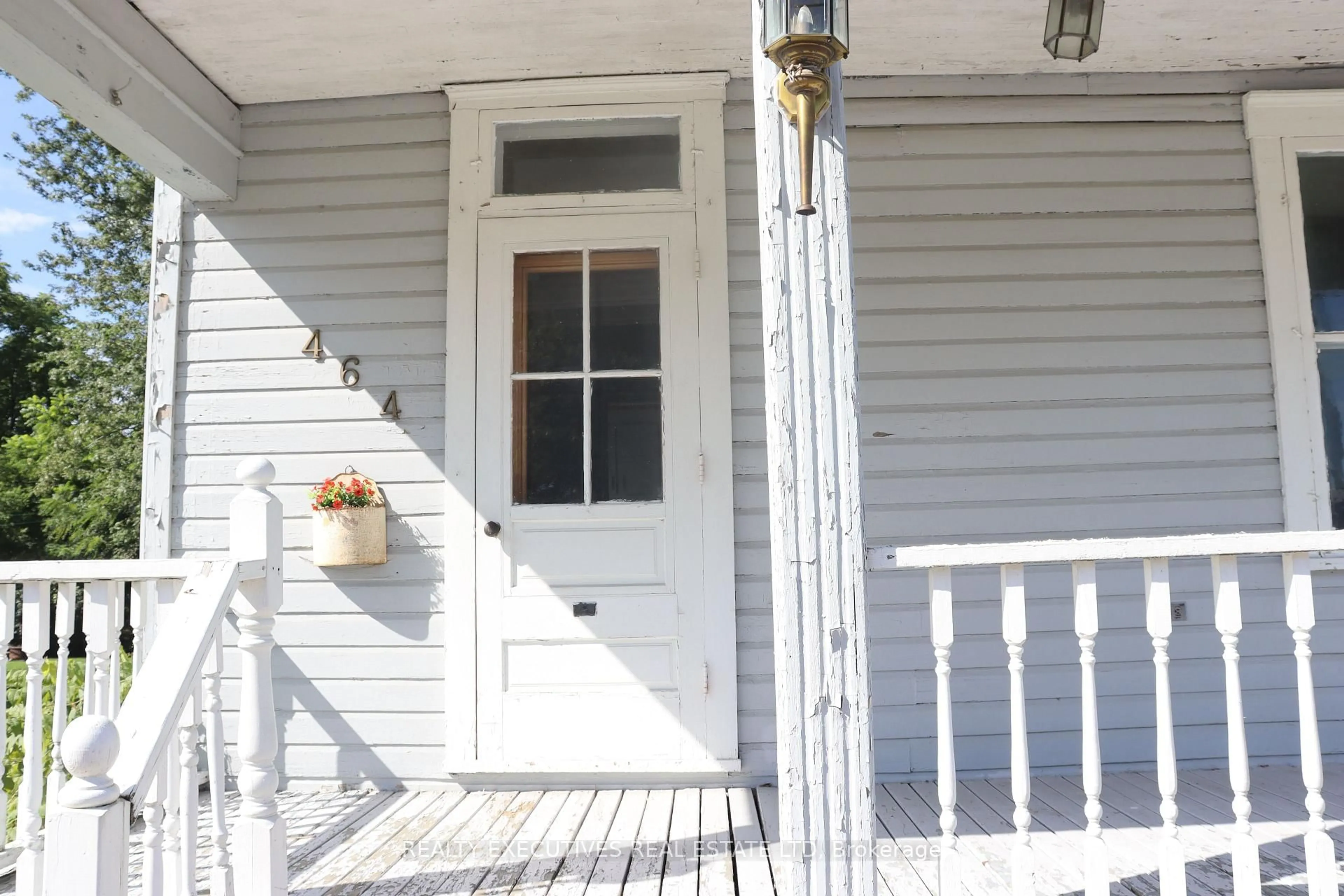 Unknown for 464 Gladstone St, North Dundas Ontario K0C 2K0