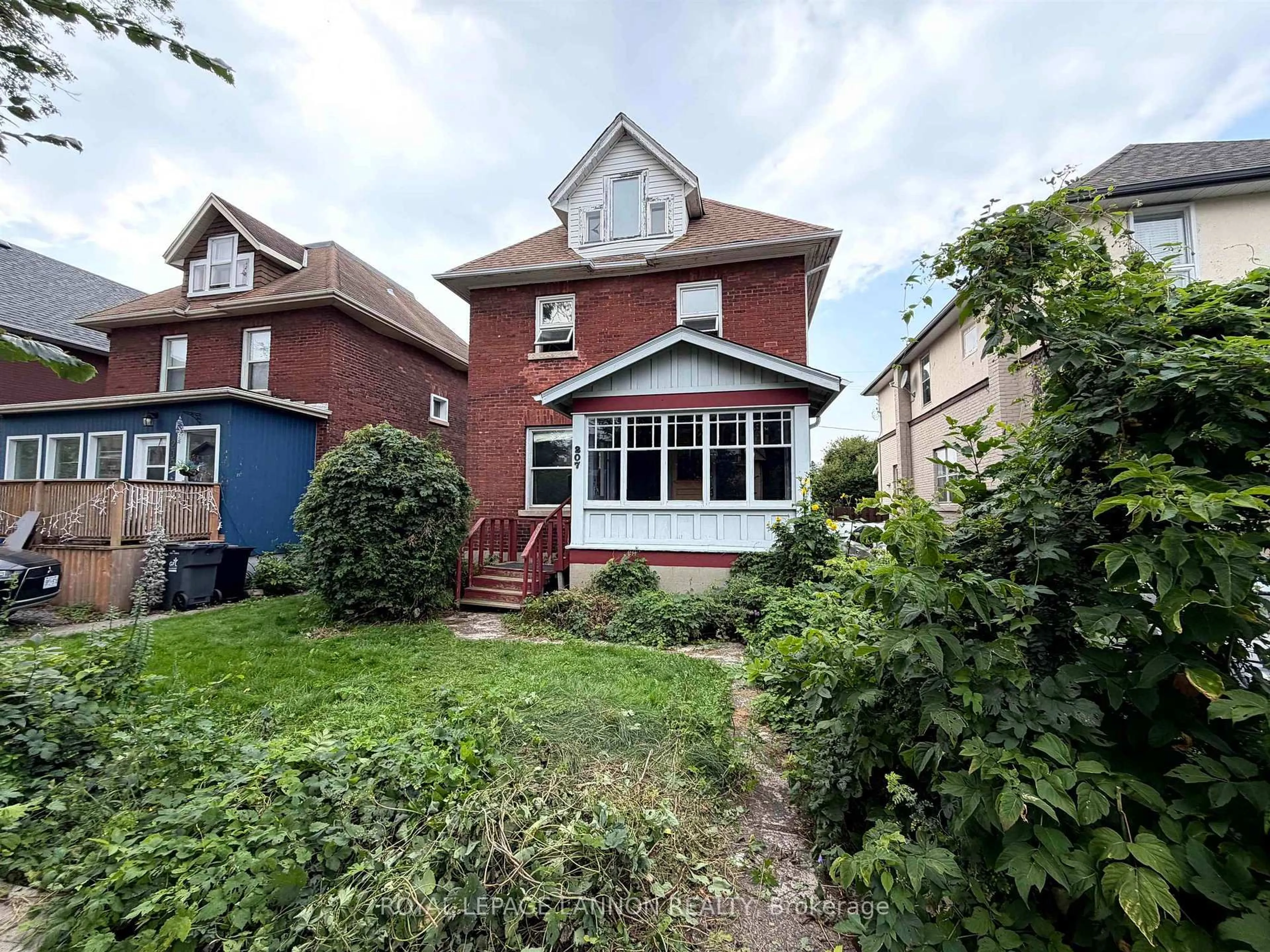 Home with brick exterior material, street for 207 Norah St, Thunder Bay Ontario P7E 1N5