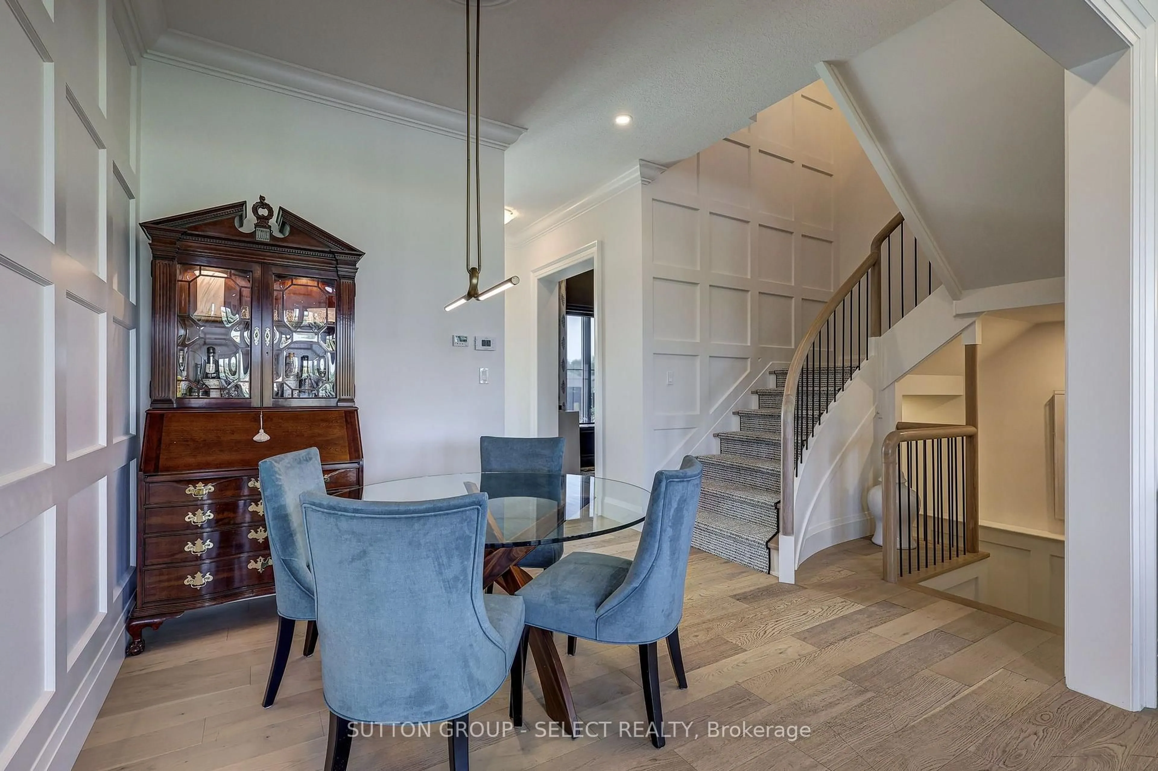 Dining room, unknown for 239 Foxborough Pl, Thames Centre Ontario N0M 2P0