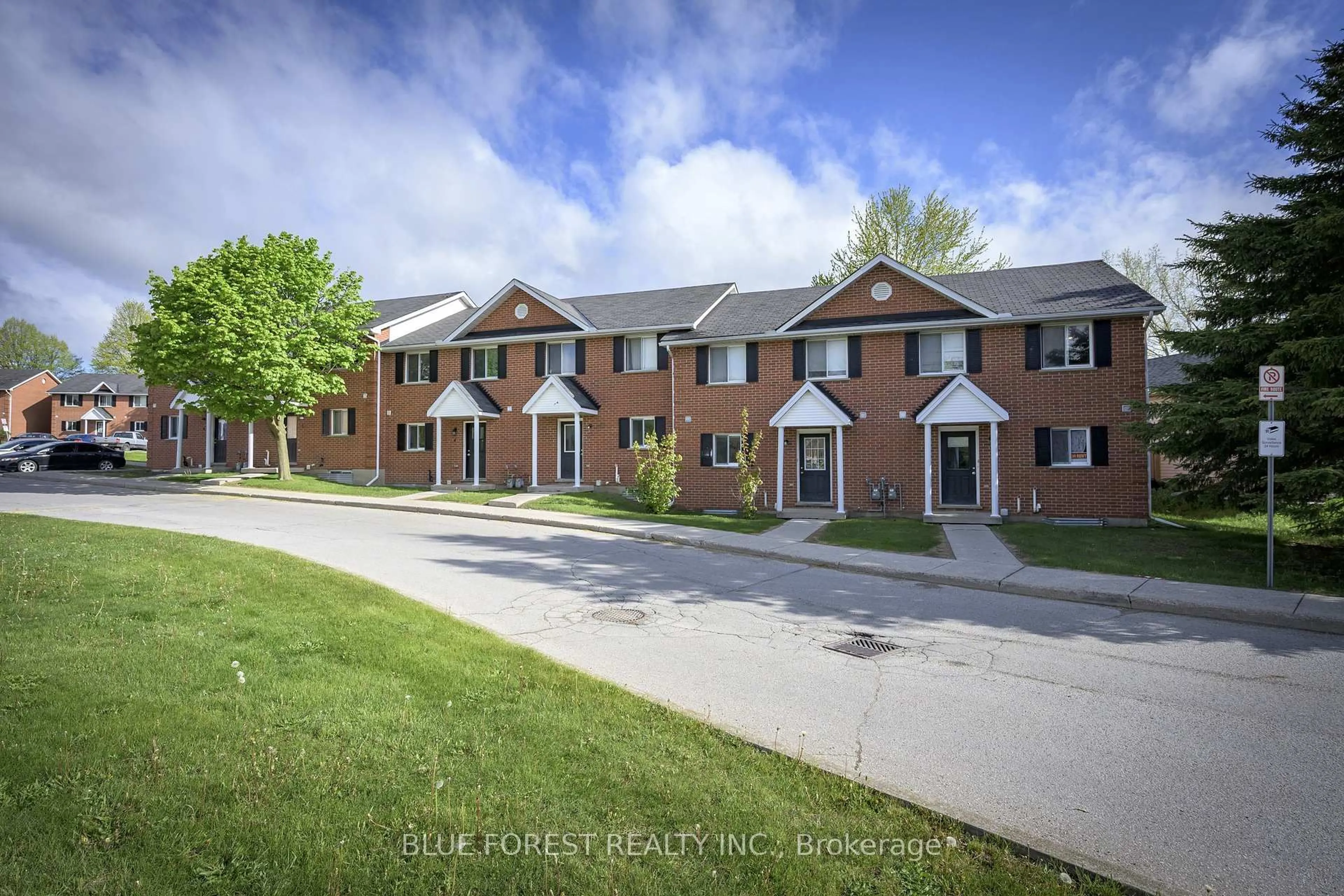 Unknown for 190 Fleming Dr #3, London East Ontario N5V 5B8