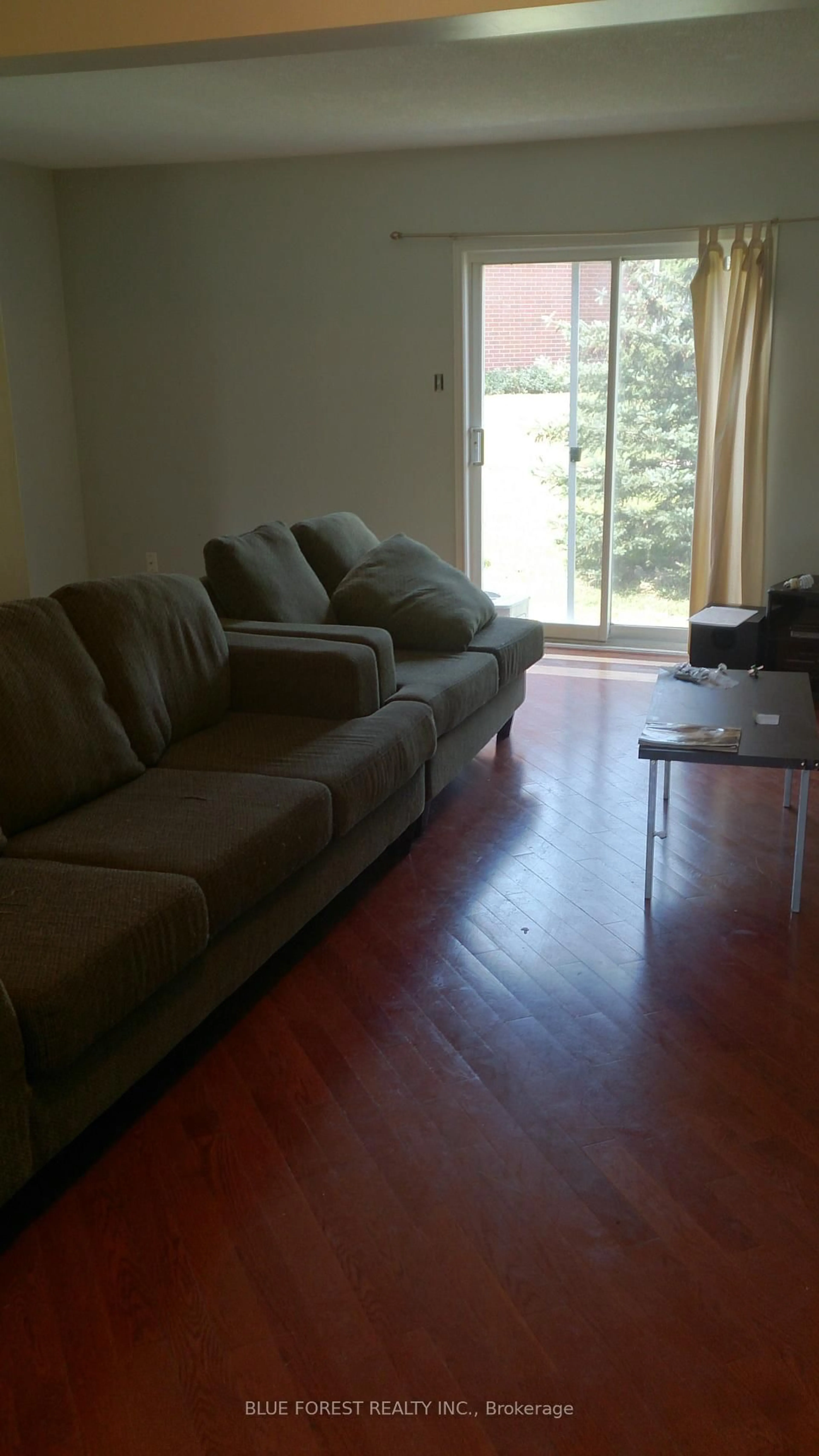 Living room with furniture, unknown for 190 Fleming Dr #3, London East Ontario N5V 5B8