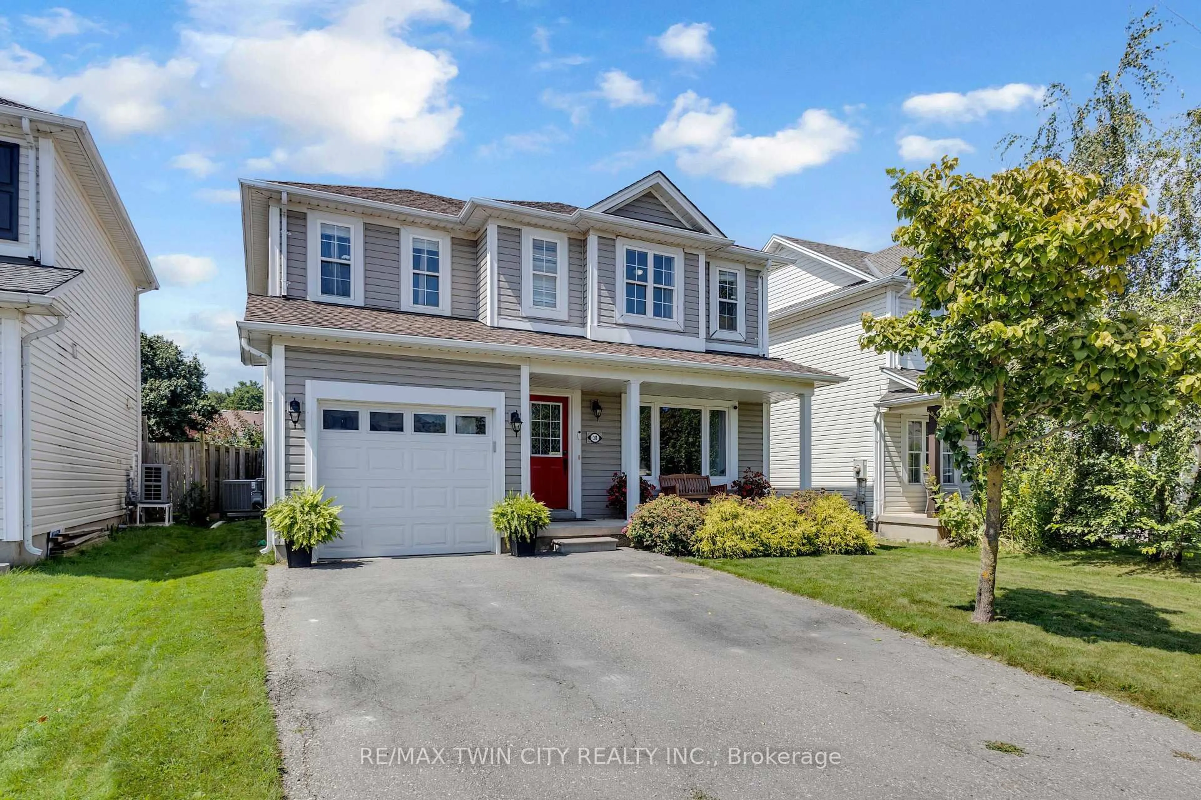 Home with vinyl exterior material, street for 30 Stowe Terr, Brantford Ontario N3T 6P2