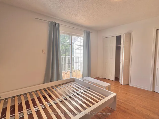 112 Centrepointe Dr #F, Ottawa 3