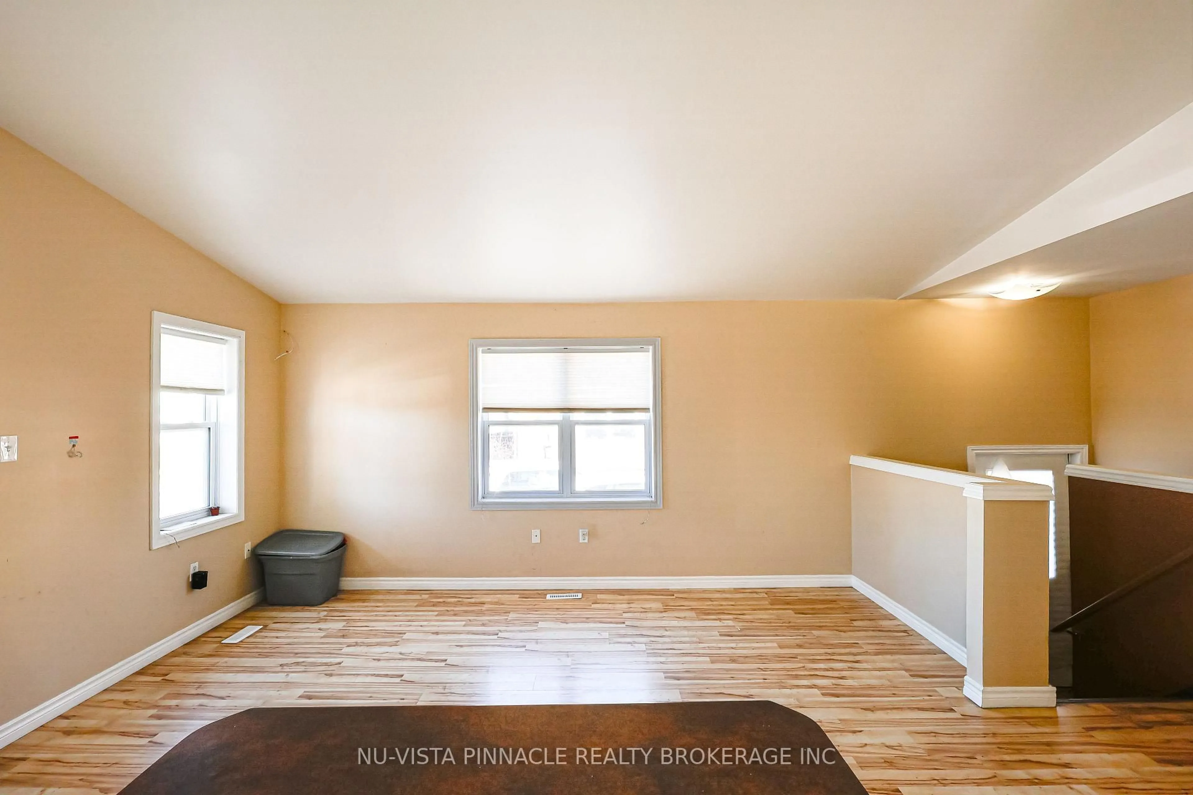 A pic of a room for 434 Egerton St, London East Ontario N5W 3Z4