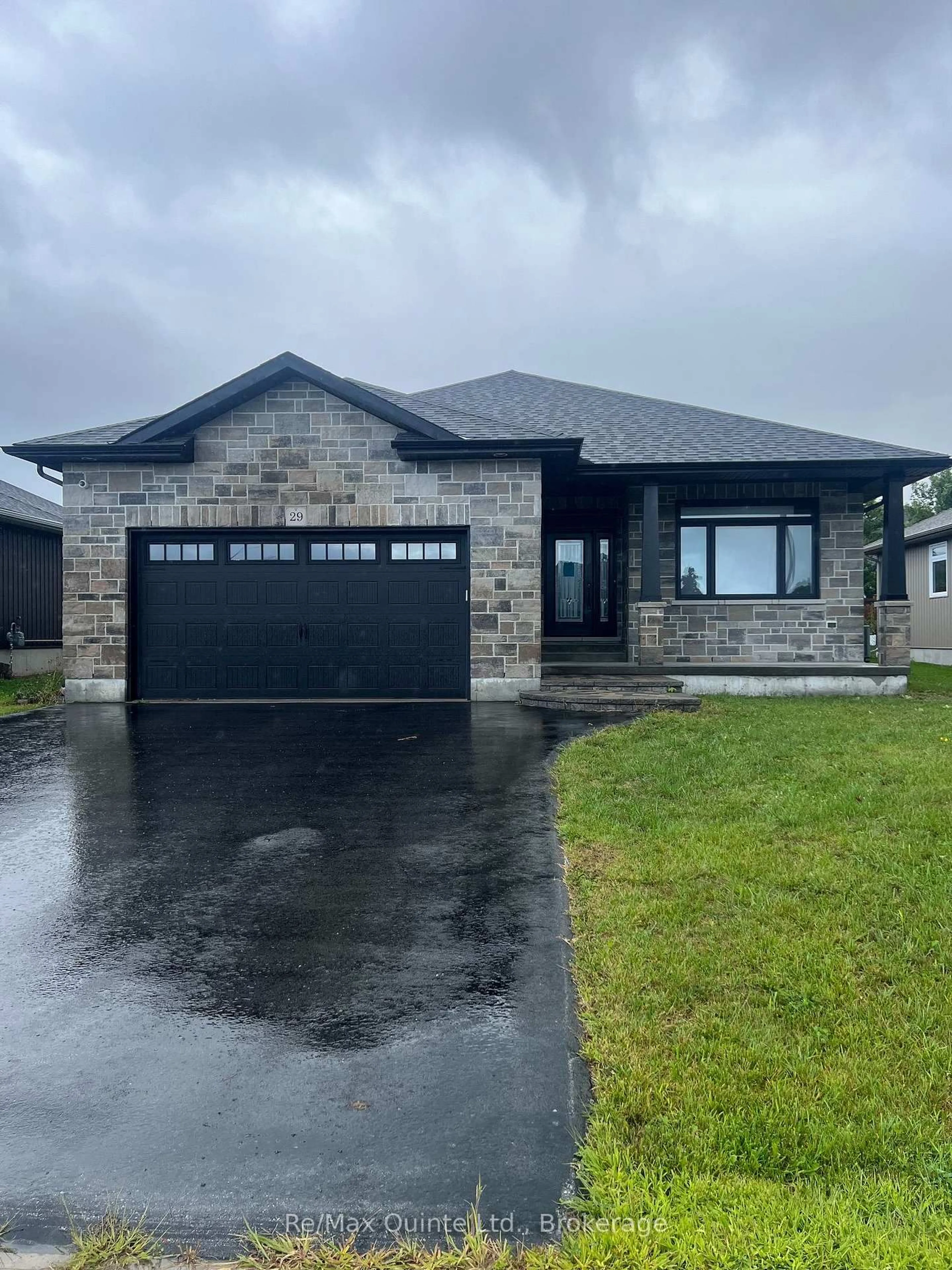 Home with brick exterior material, unknown for 29 Gavin Cres, Quinte West Ontario K8V 0H2