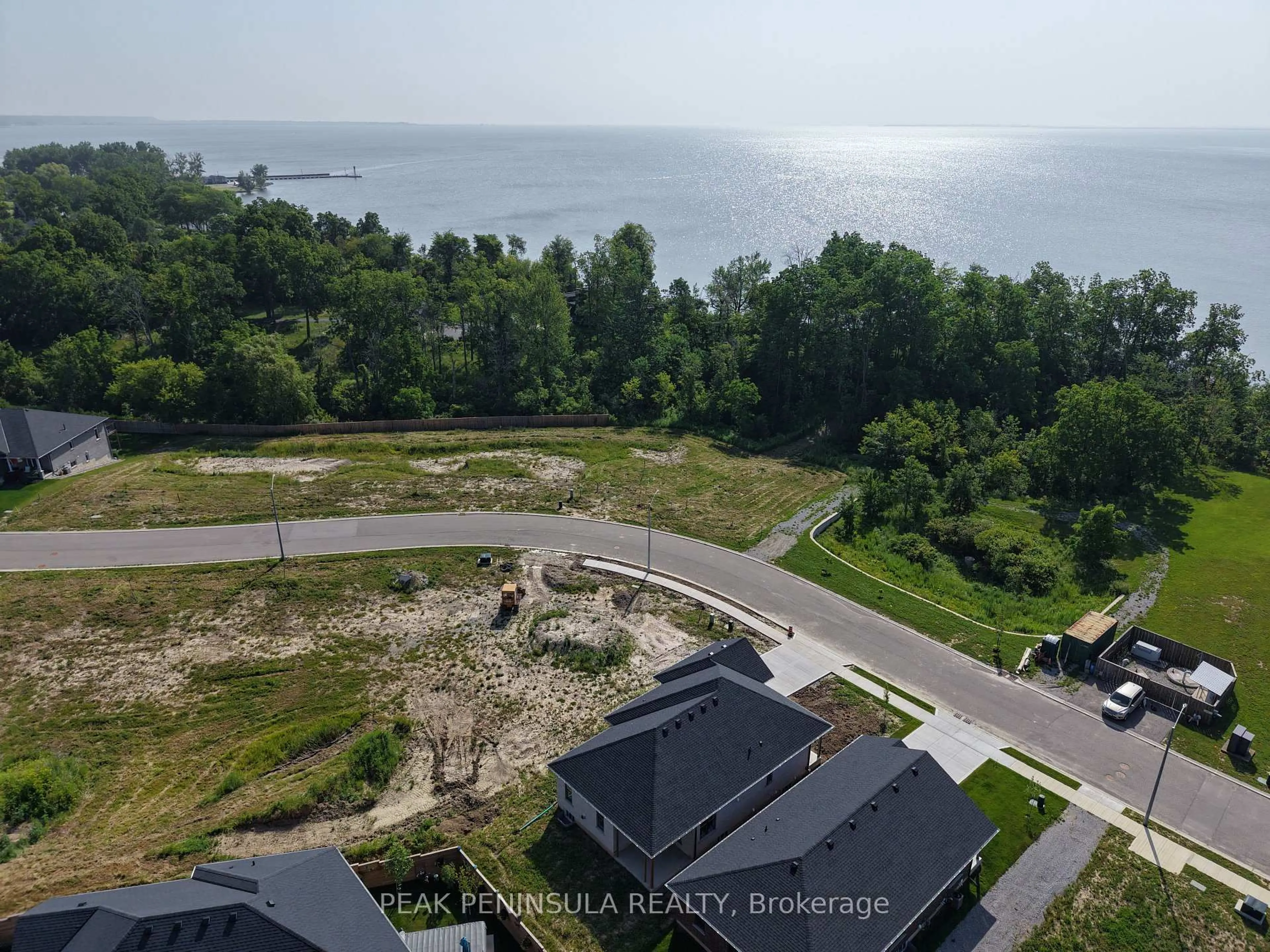 A pic from outside/outdoor area/front of a property/back of a property/a pic from drone, water/lake/river/ocean view for 51 Hunter Dr, Norfolk Ontario N0E 1M0