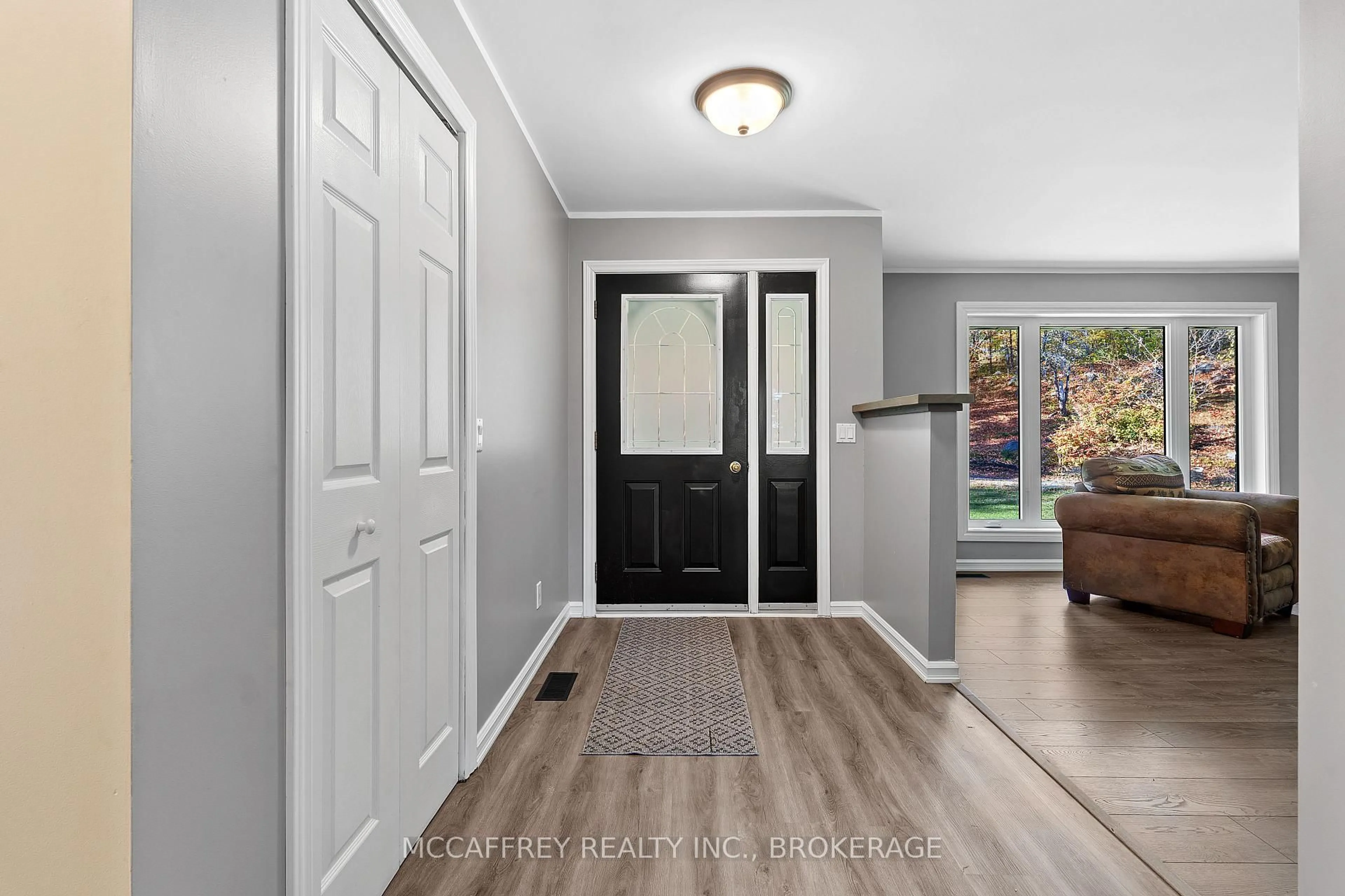 Indoor entryway for 51 Luffman Rd, Tweed Ontario K0K 2L0