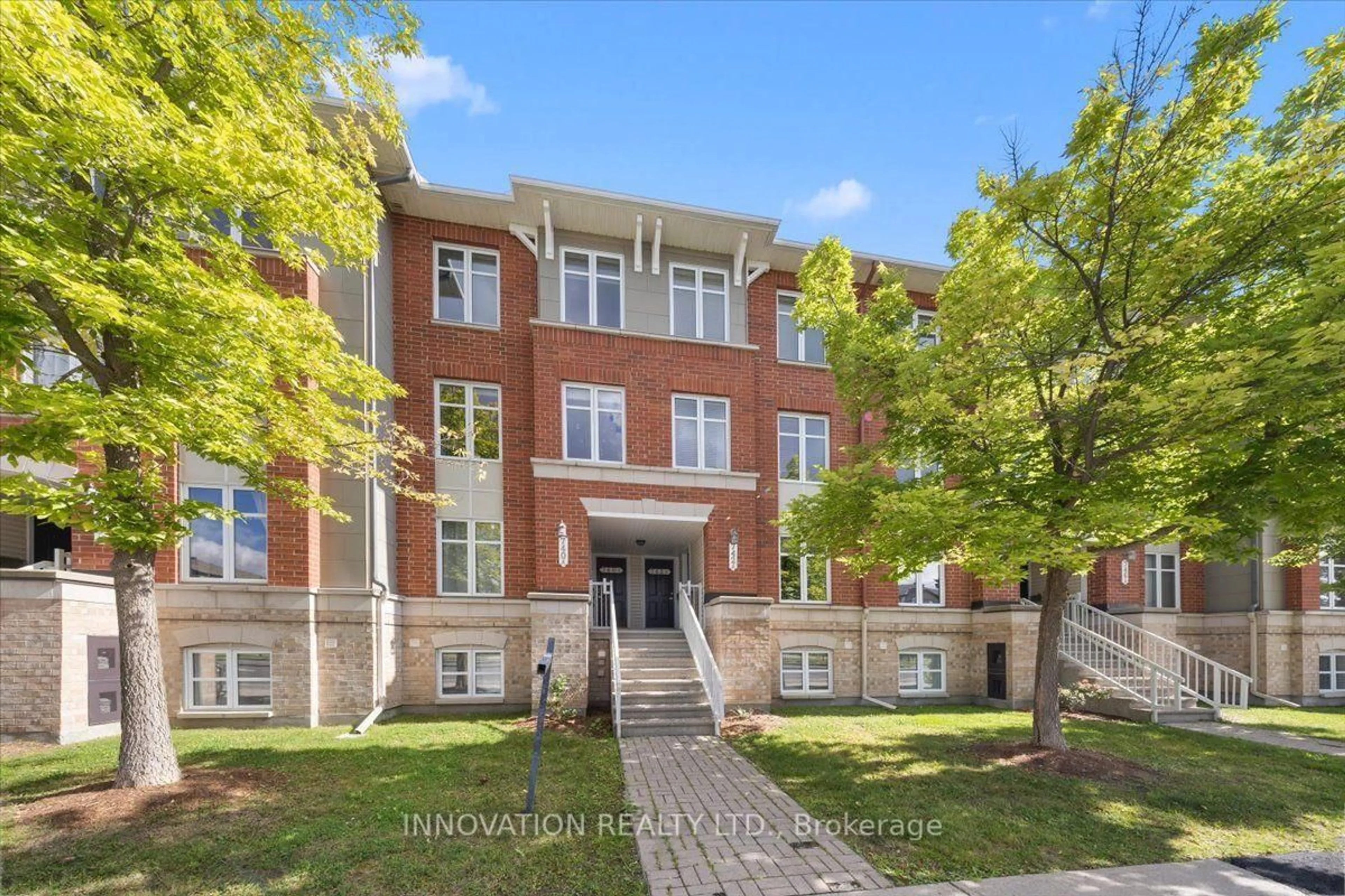 Unknown for 742B Chapman Mills Dr, Ottawa Ontario K2J 3V2
