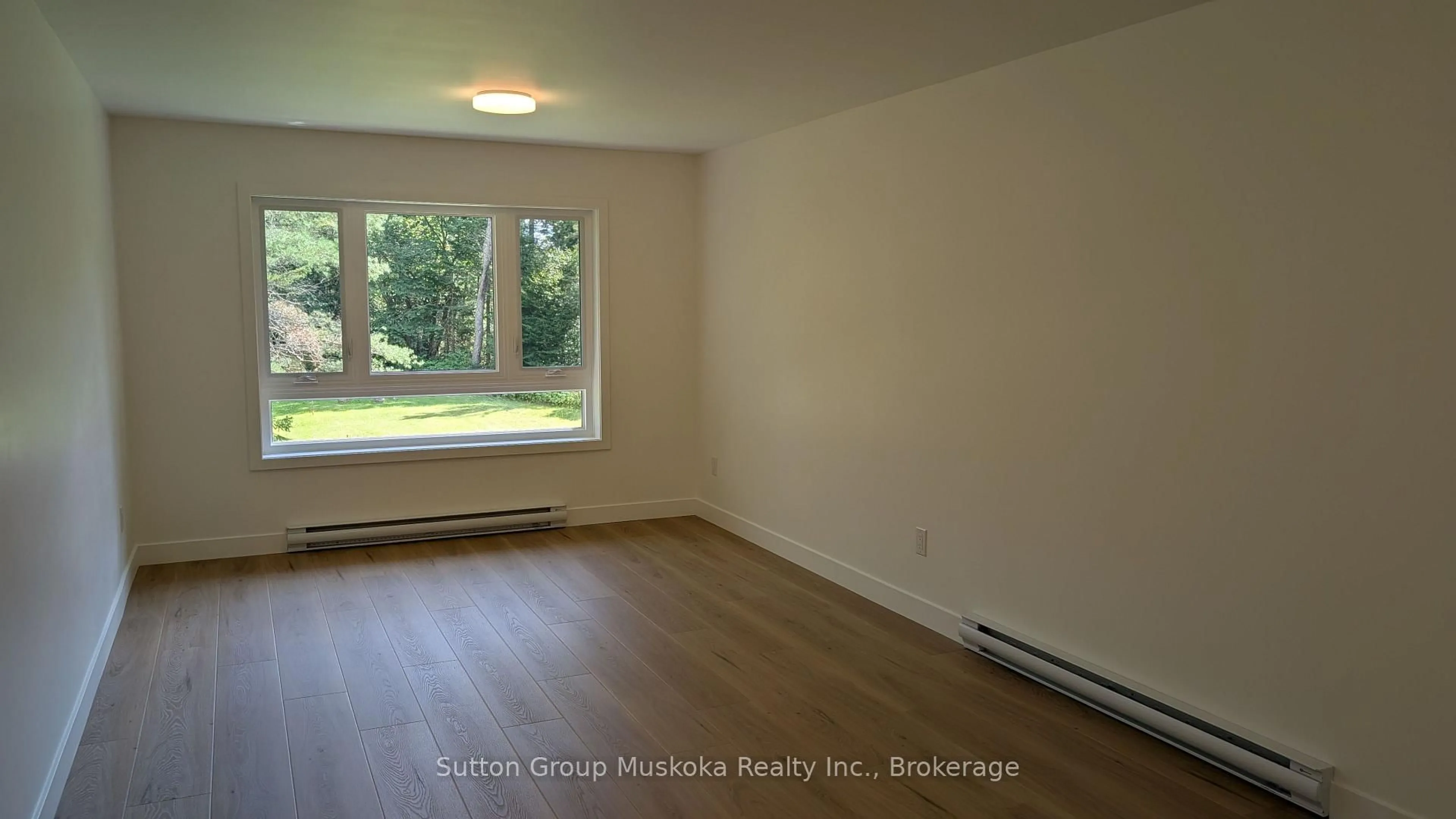 A pic of a room for 81 Chaffey Township Rd, Huntsville Ontario P1H 1C8