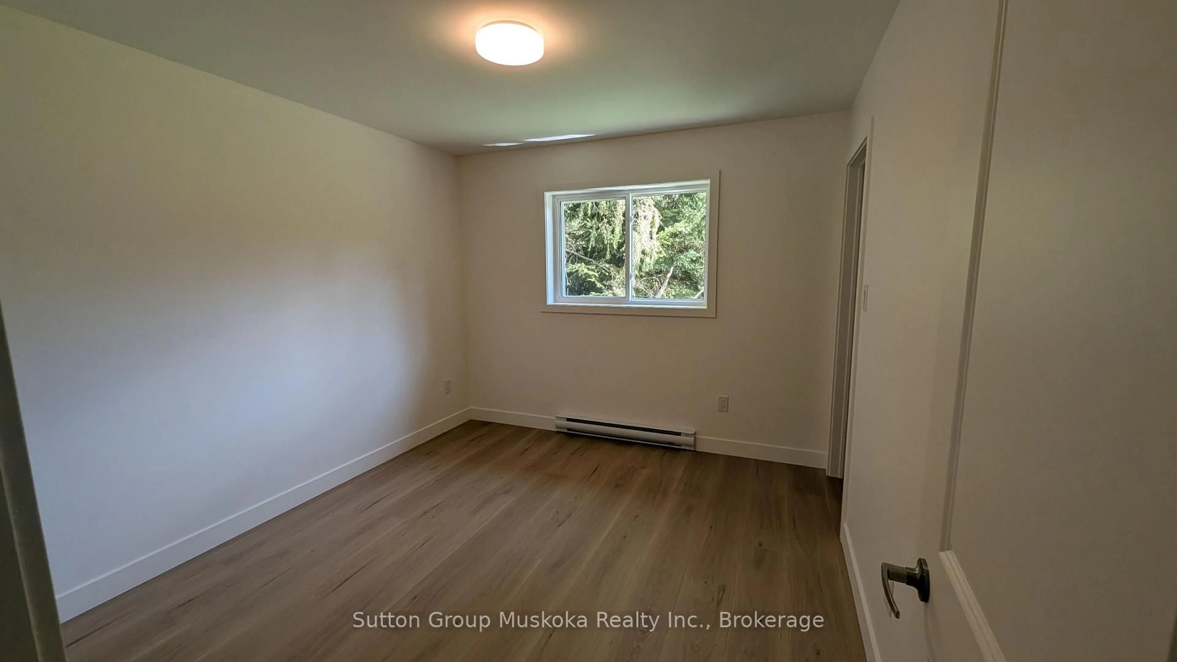 A pic of a room for 81 Chaffey Township Rd, Huntsville Ontario P1H 1C8