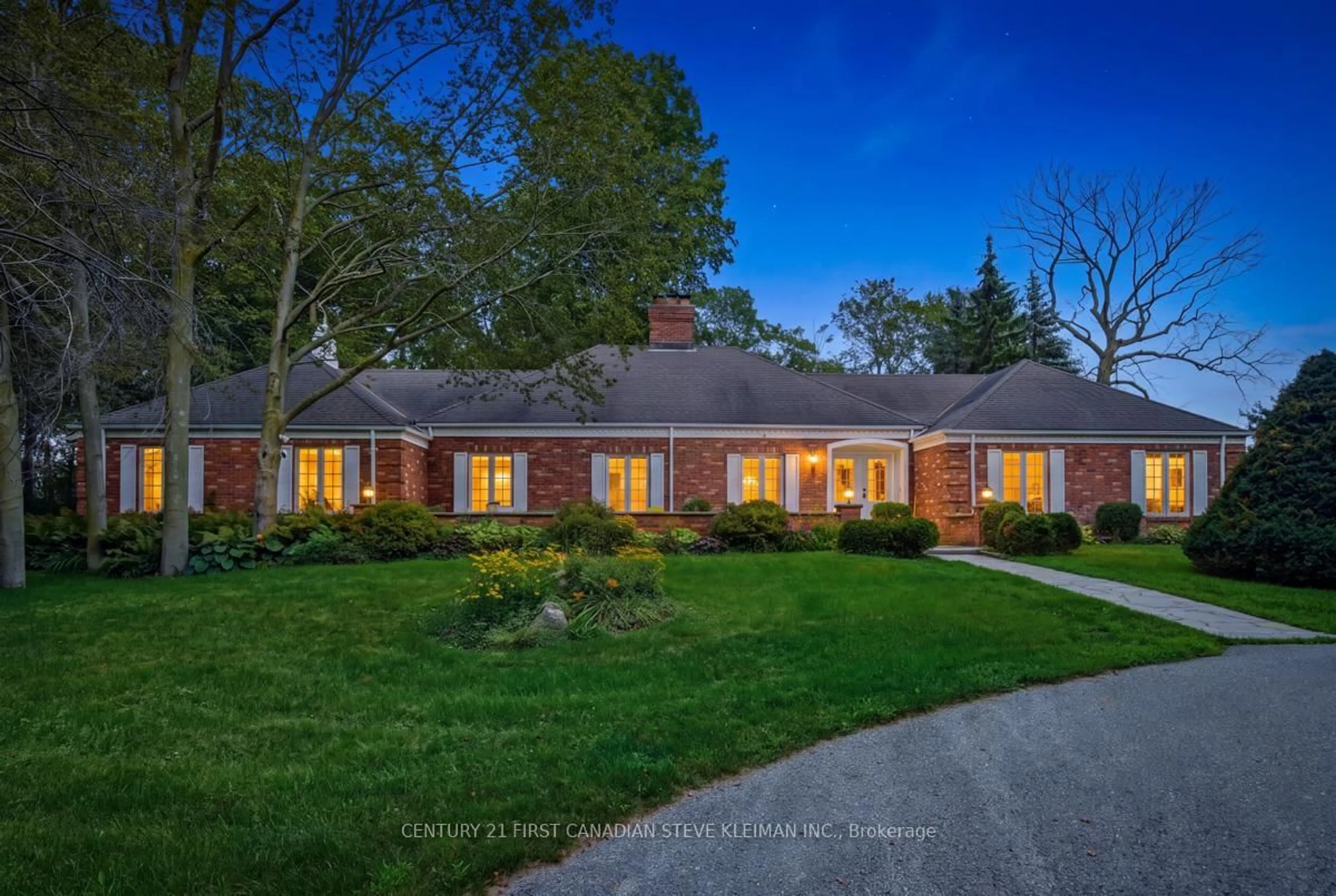Home with brick exterior material, street for 8330 Imperial Rd, Malahide Ontario N5H 2R2