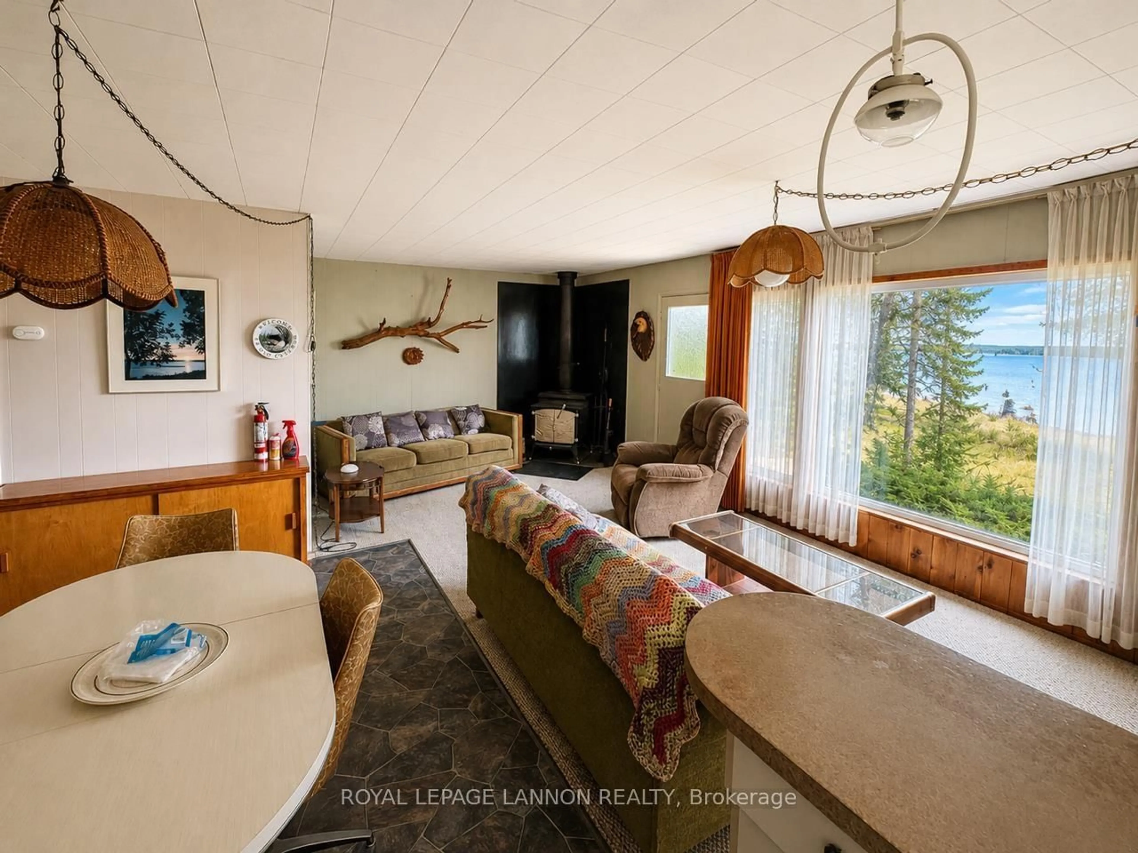 Living room with furniture, unknown for 0 CRANBERRY, Thunder Bay Remote Area Ontario P0T 2T0