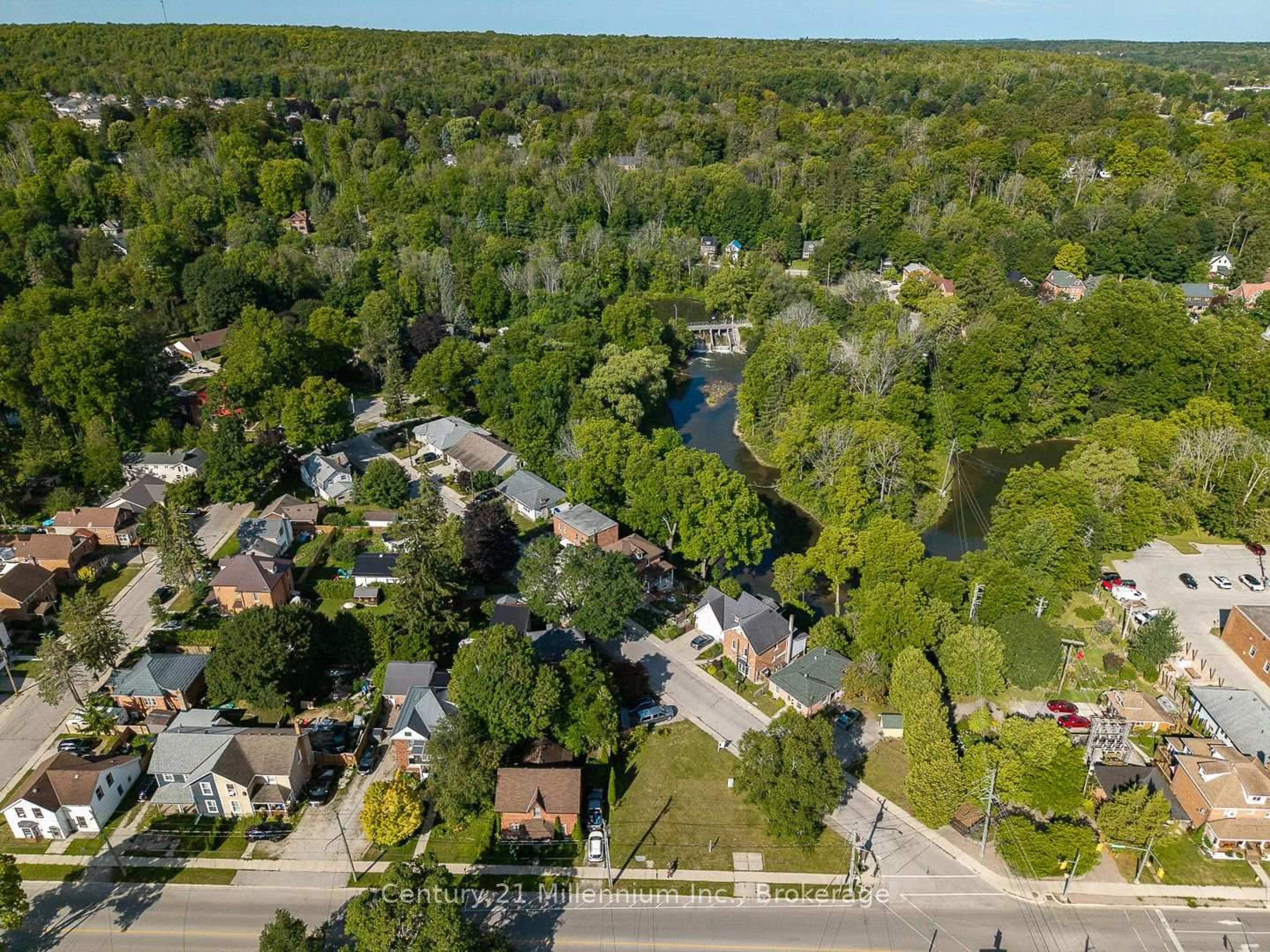 A pic from outside/outdoor area/front of a property/back of a property/a pic from drone, street for 169 5th A St, Owen Sound Ontario N4K 1E7