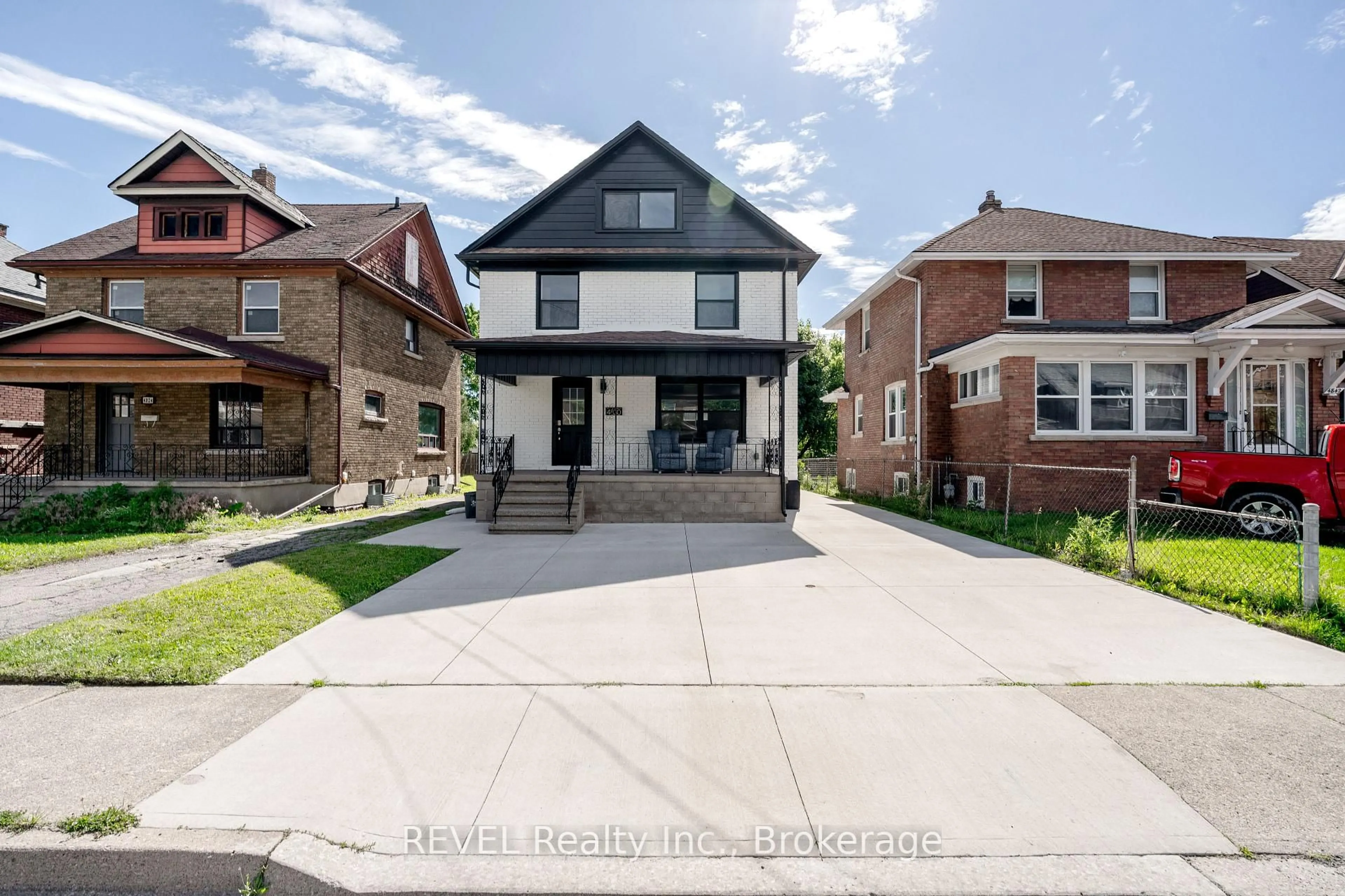 Home with brick exterior material, street for 4830 Fourth Ave, Niagara Falls Ontario L2E 4P1