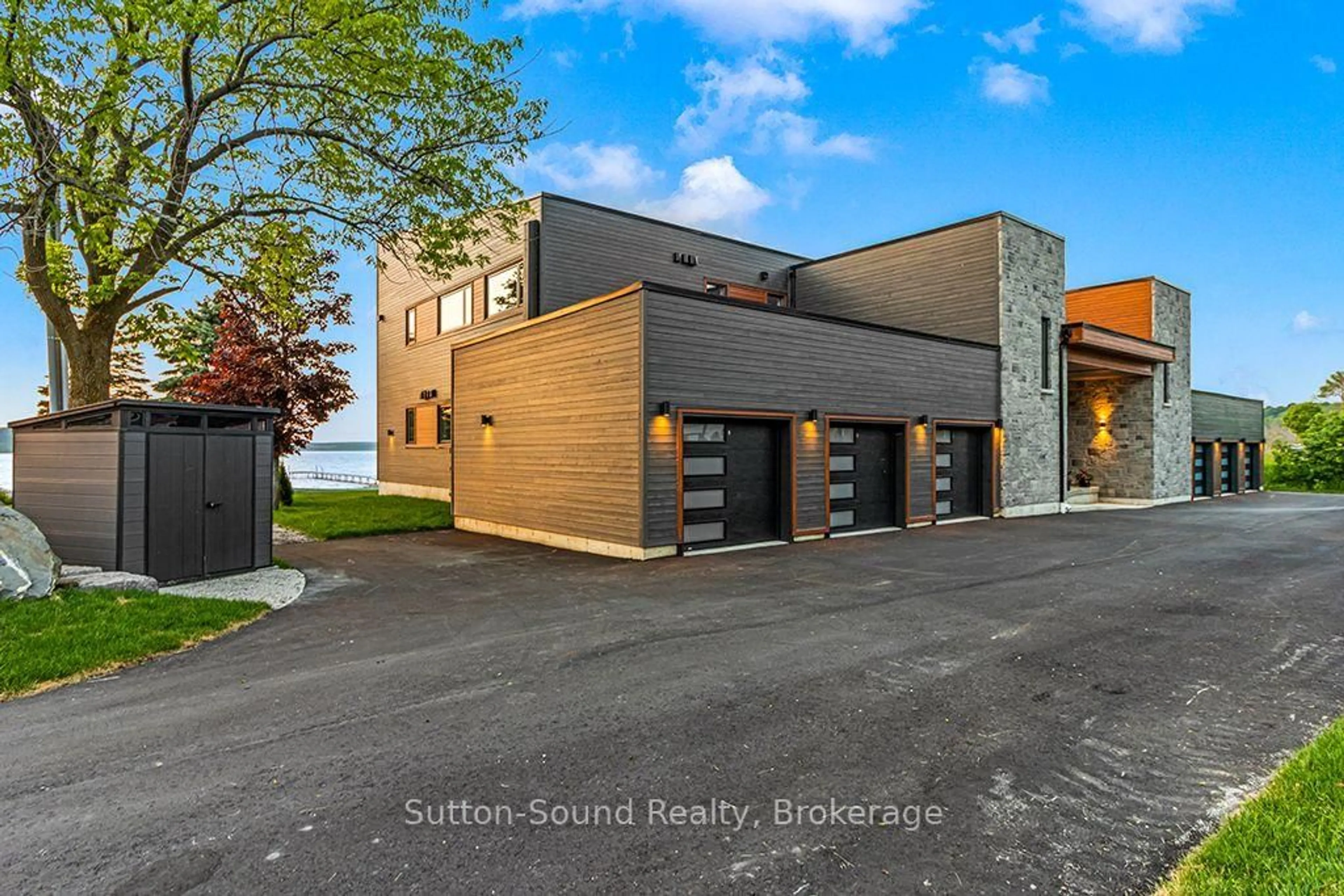 Unknown for 535 Issac St #203, South Bruce Peninsula Ontario N0H 2T0