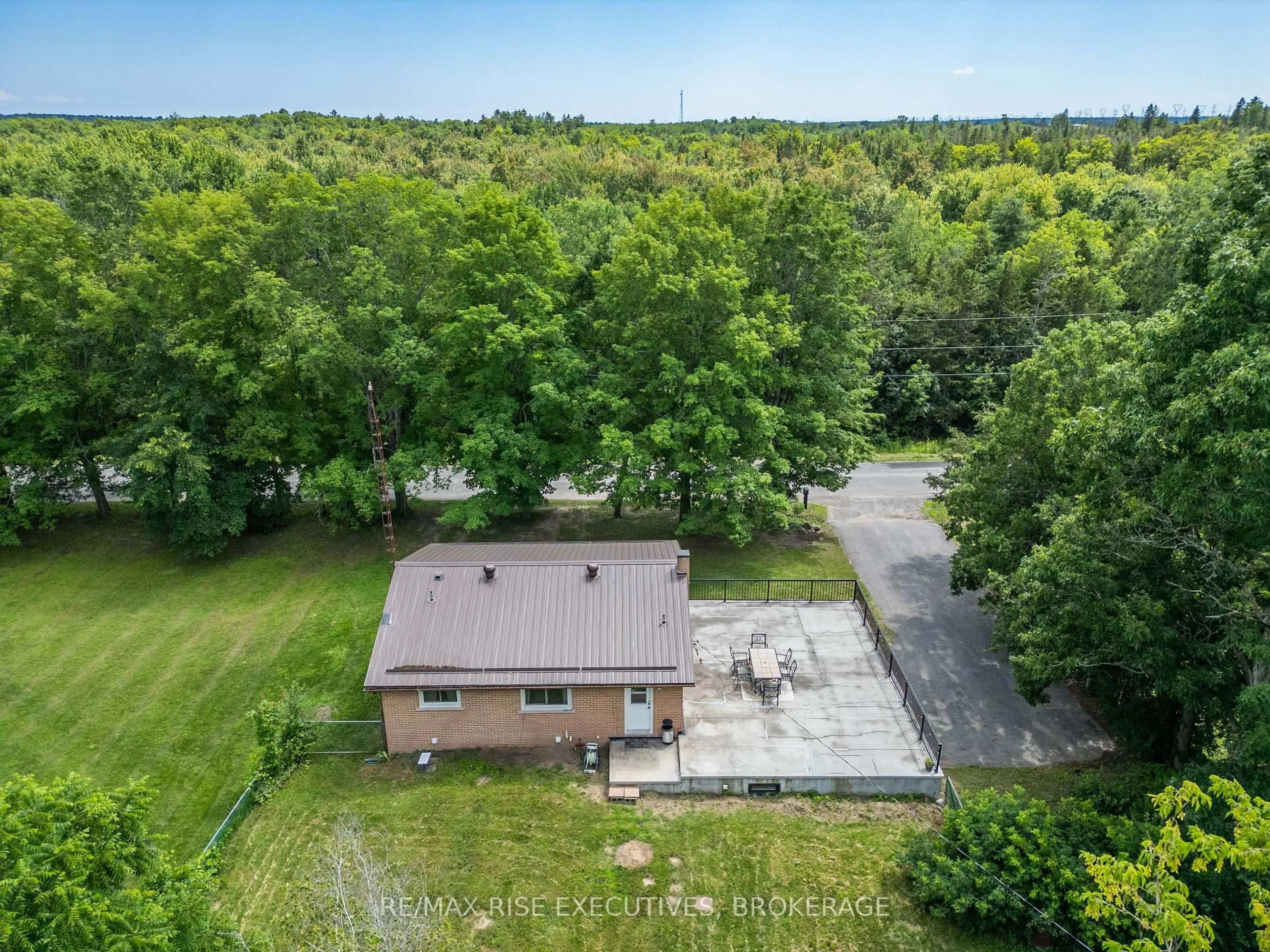 A pic from outside/outdoor area/front of a property/back of a property/a pic from drone, unknown for 3326 Van Order Rd, Mcdonalds Corners Ontario K0H 1M0