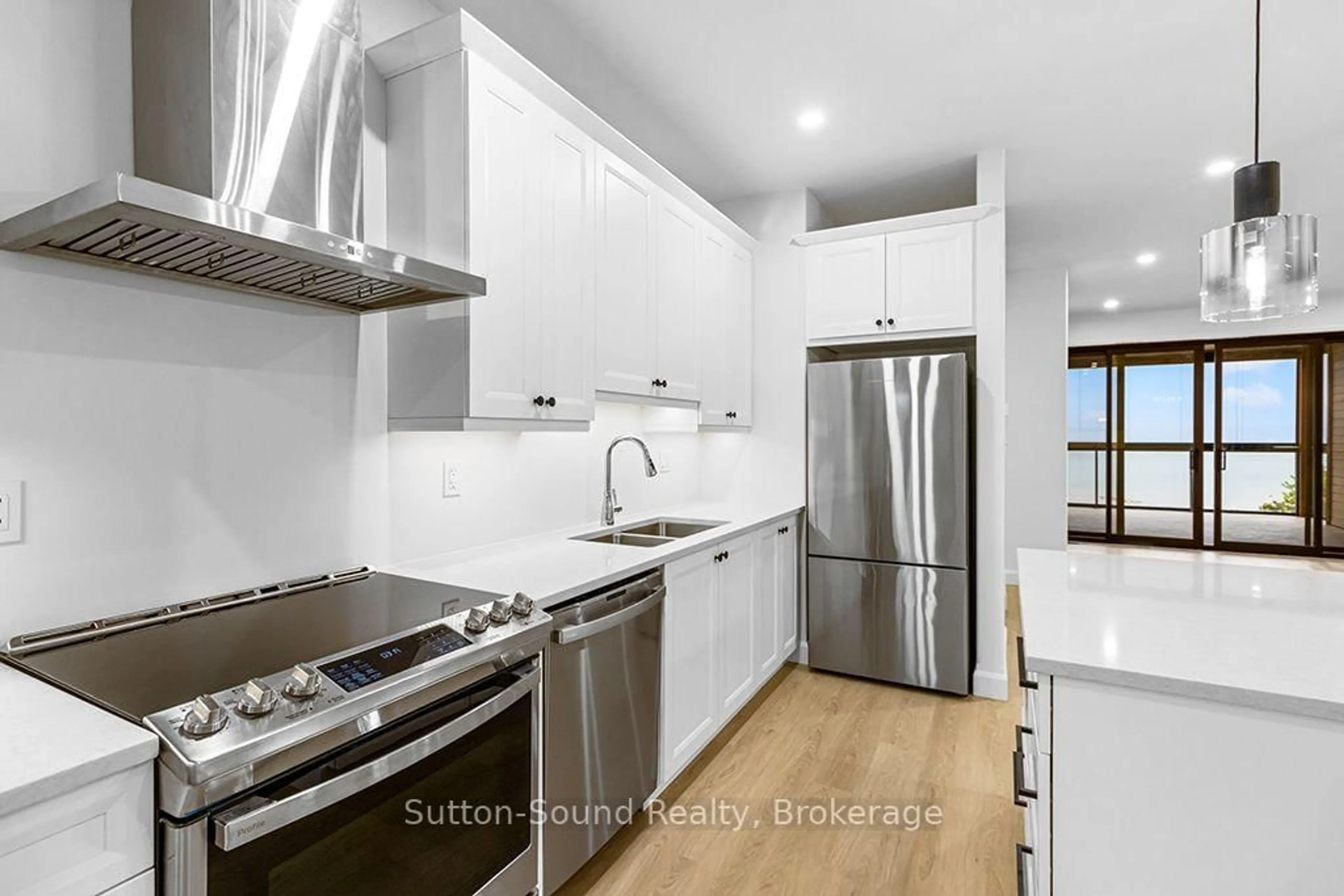 Unknown for 535 Issac St #202, South Bruce Peninsula Ontario N0H 2T0