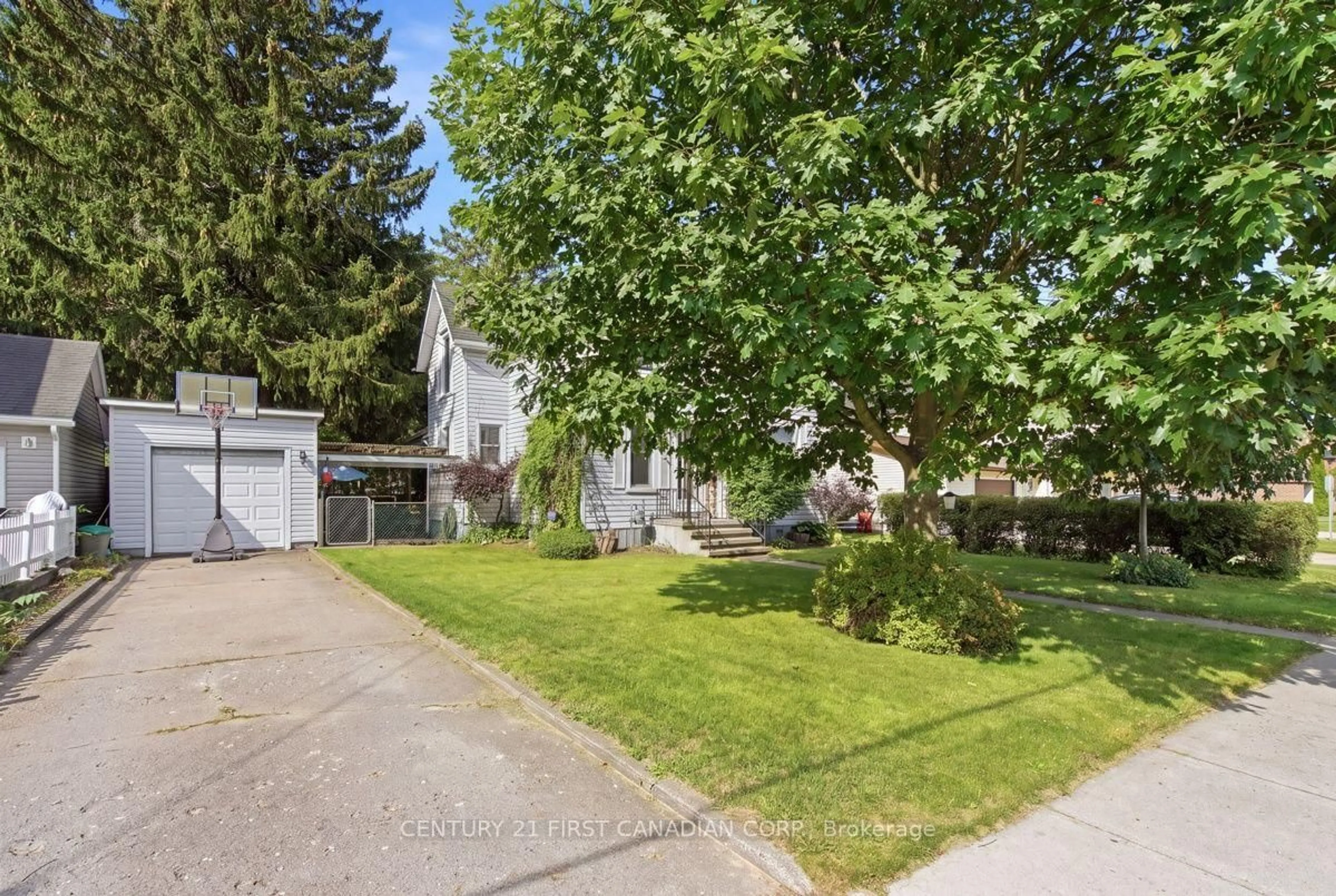 Unknown for 168 Graham Rd, West Elgin Ontario N0L 2P0