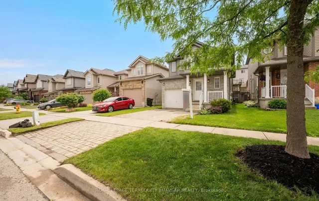 111 Parkvale Dr, Kitchener 3