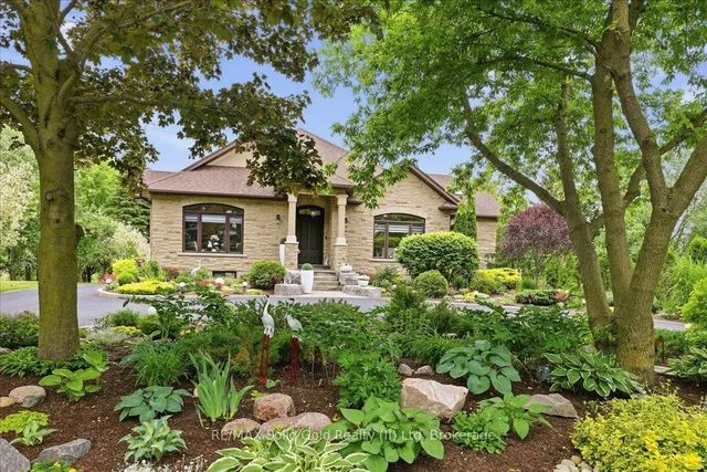 2371 Snyders Rd, Wilmot 3
