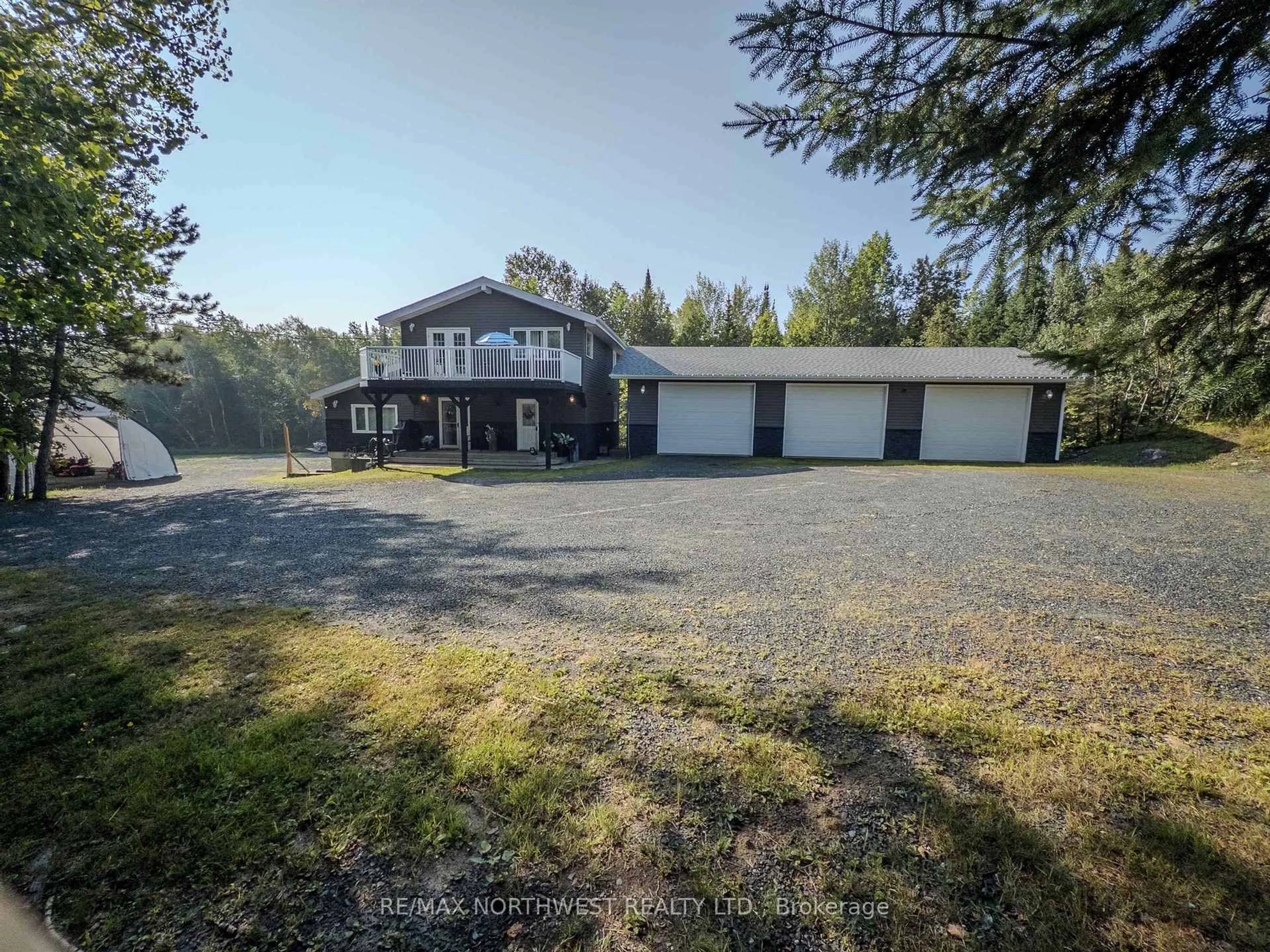 A pic from outside/outdoor area/front of a property/back of a property/a pic from drone, unknown for 1829 Highway 17 West, Kenora Ontario P0X 1C0