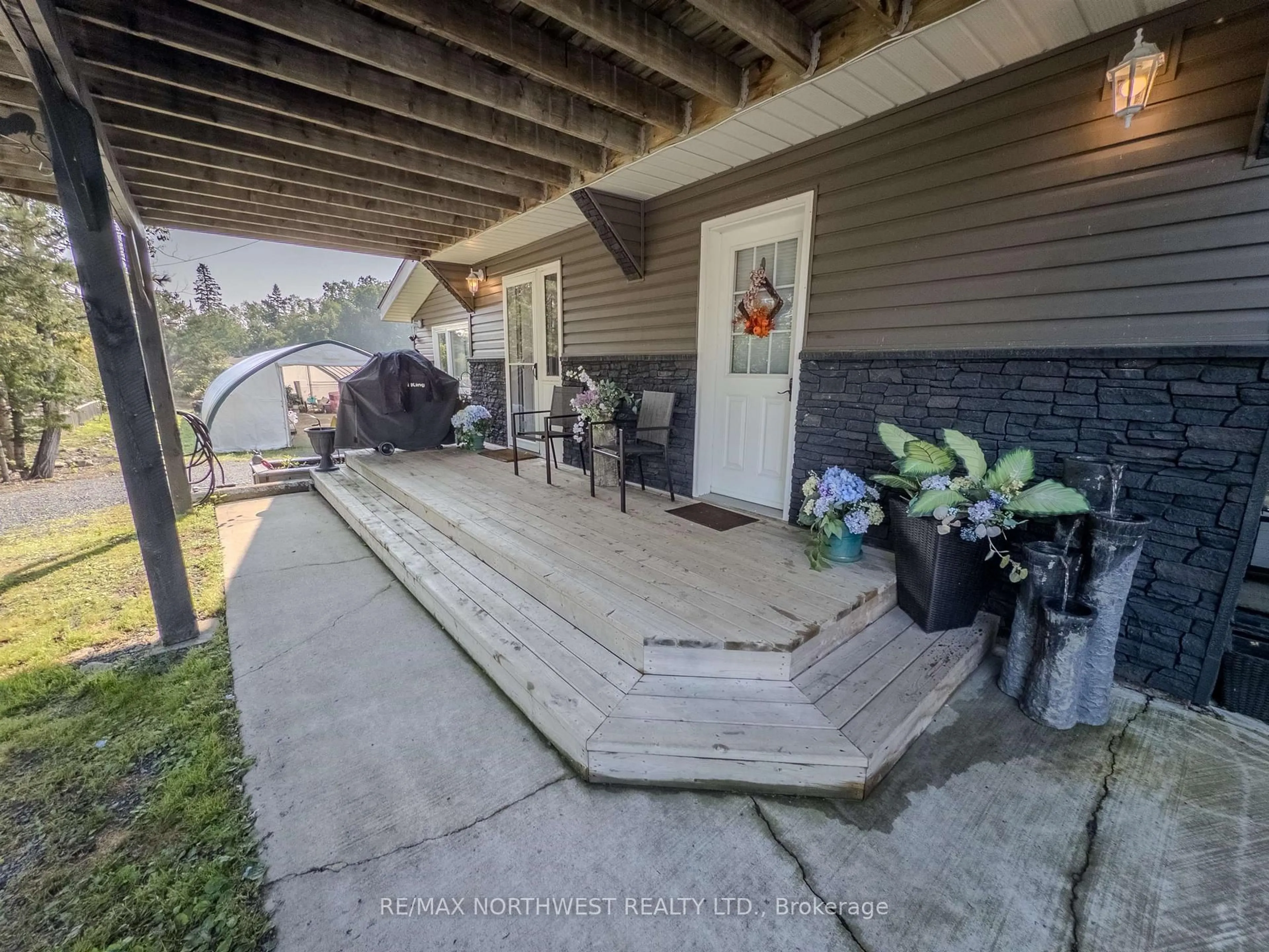 Patio, water/lake/river/ocean view for 1829 Highway 17 West, Kenora Ontario P0X 1C0