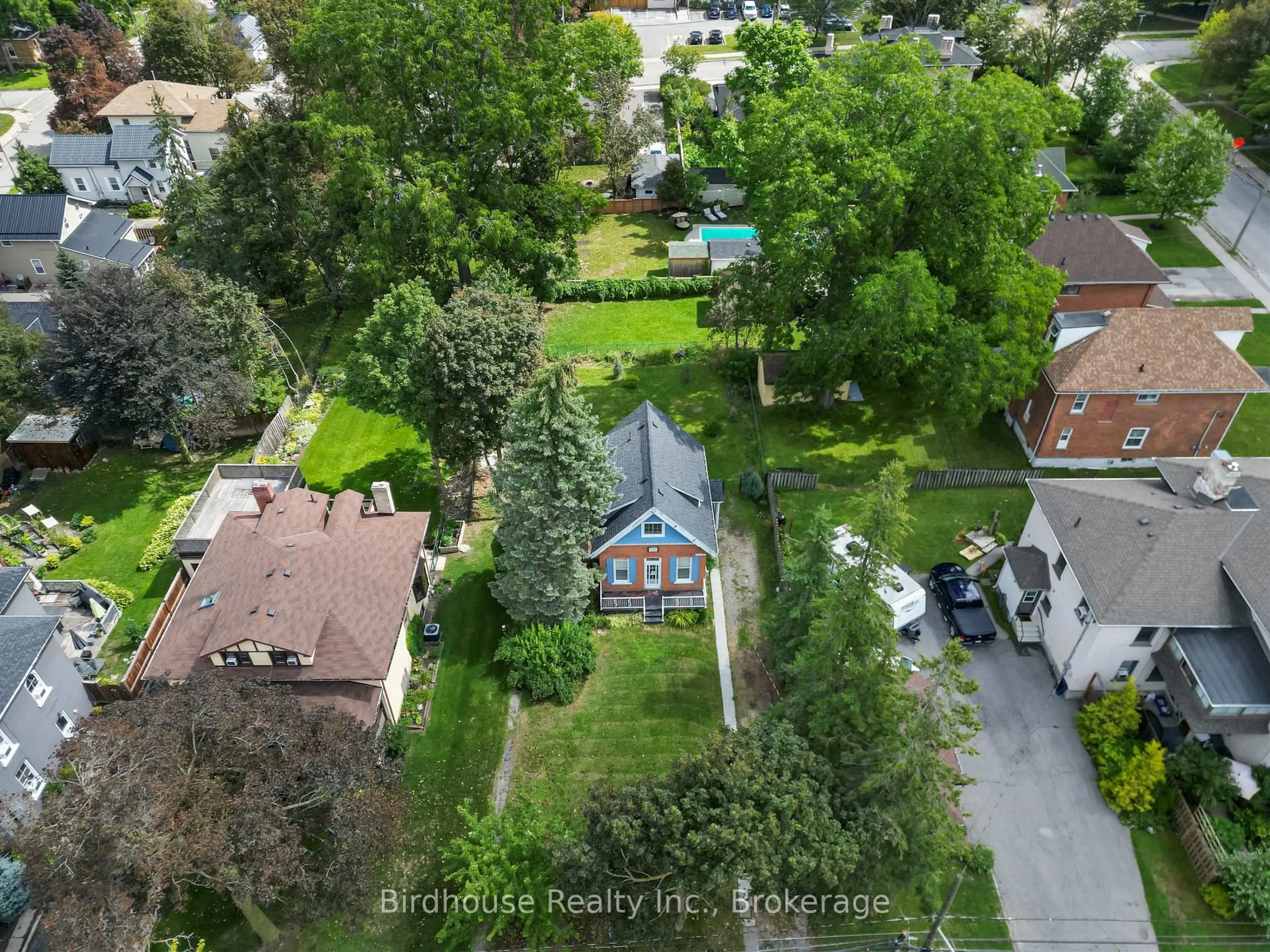 A pic from outside/outdoor area/front of a property/back of a property/a pic from drone, street for 12 Mill St, Kawartha Lakes Ontario K9V 2K8