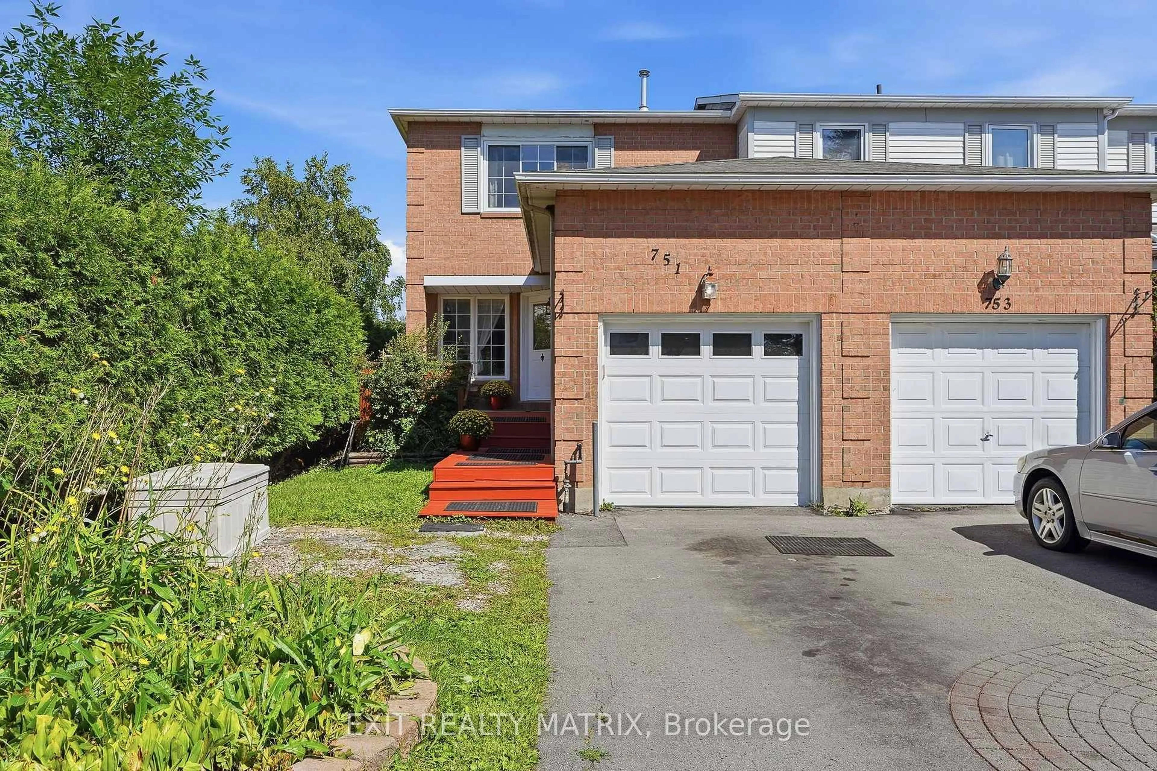 Unknown for 751 Clearcrest Cres, Ottawa Ontario K4A 3E7