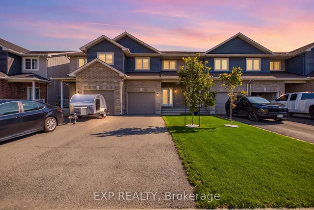42 Vimy Ridge Cres, Arnprior 2
