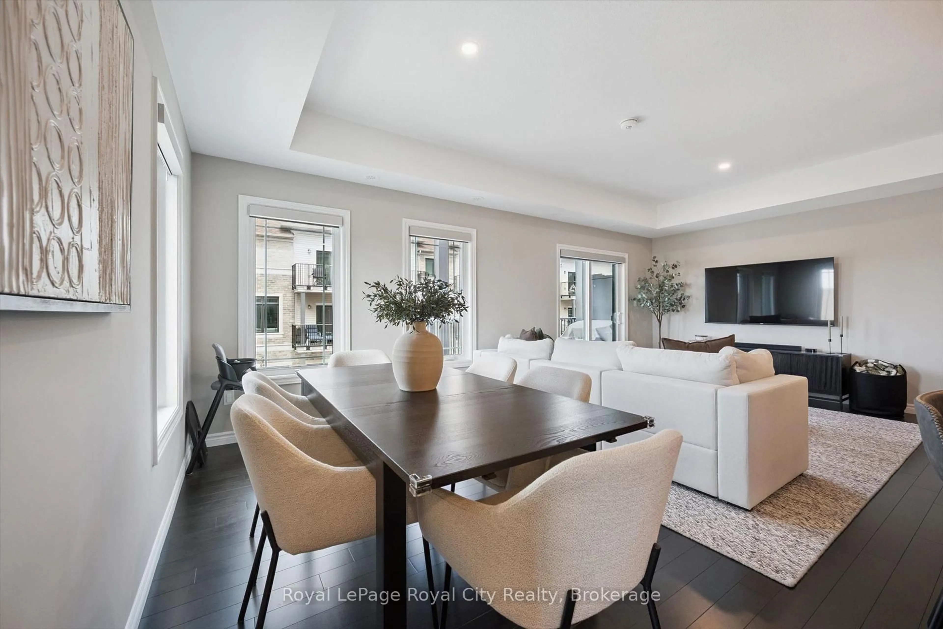 Open concept kitchen, unknown for 107 WESTRA Dr #58, Guelph Ontario N1K 0A5