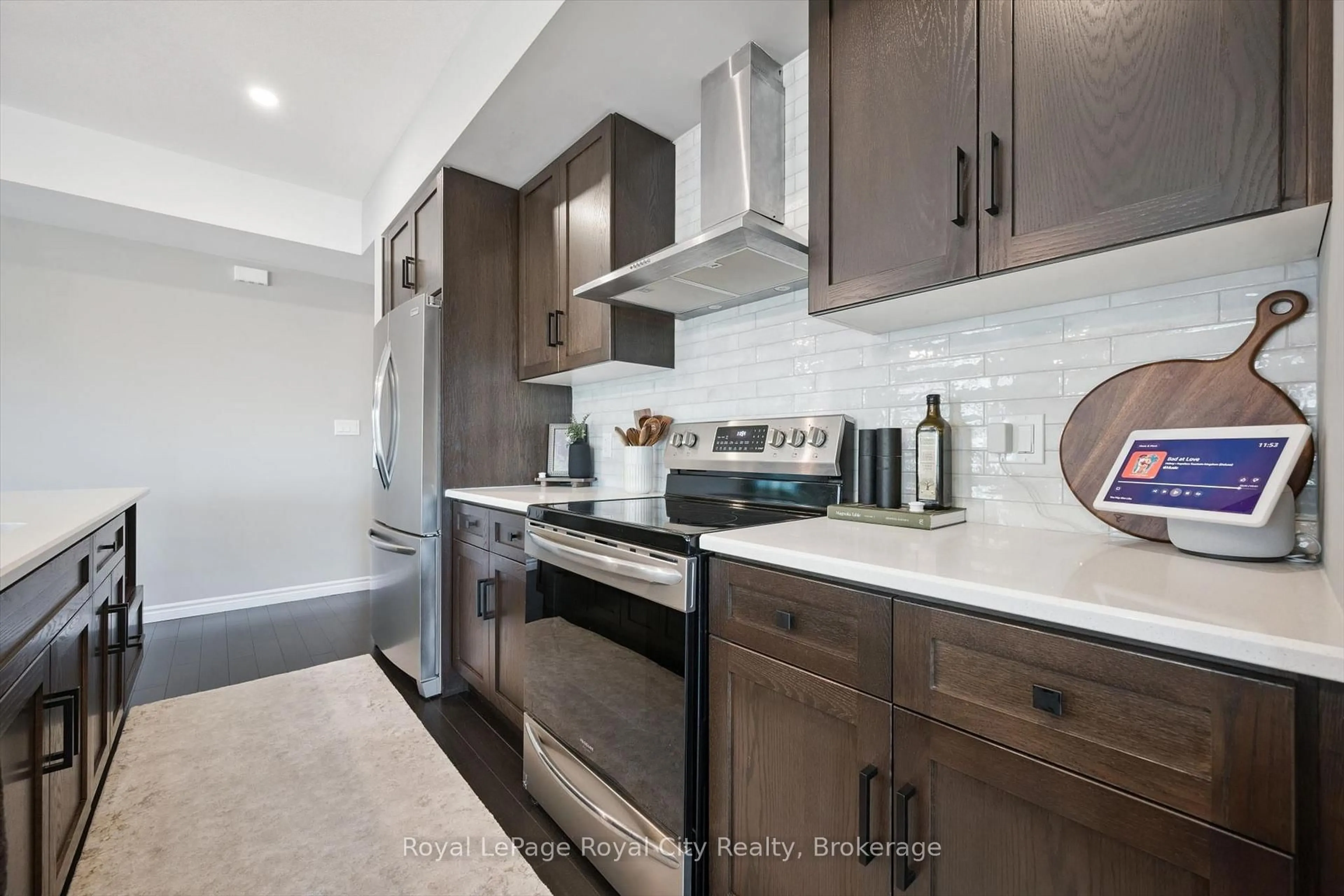 Contemporary kitchen, ceramic/tile floor for 107 WESTRA Dr #58, Guelph Ontario N1K 0A5