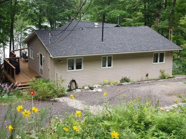 703 Davidson Lane, White Lake 2