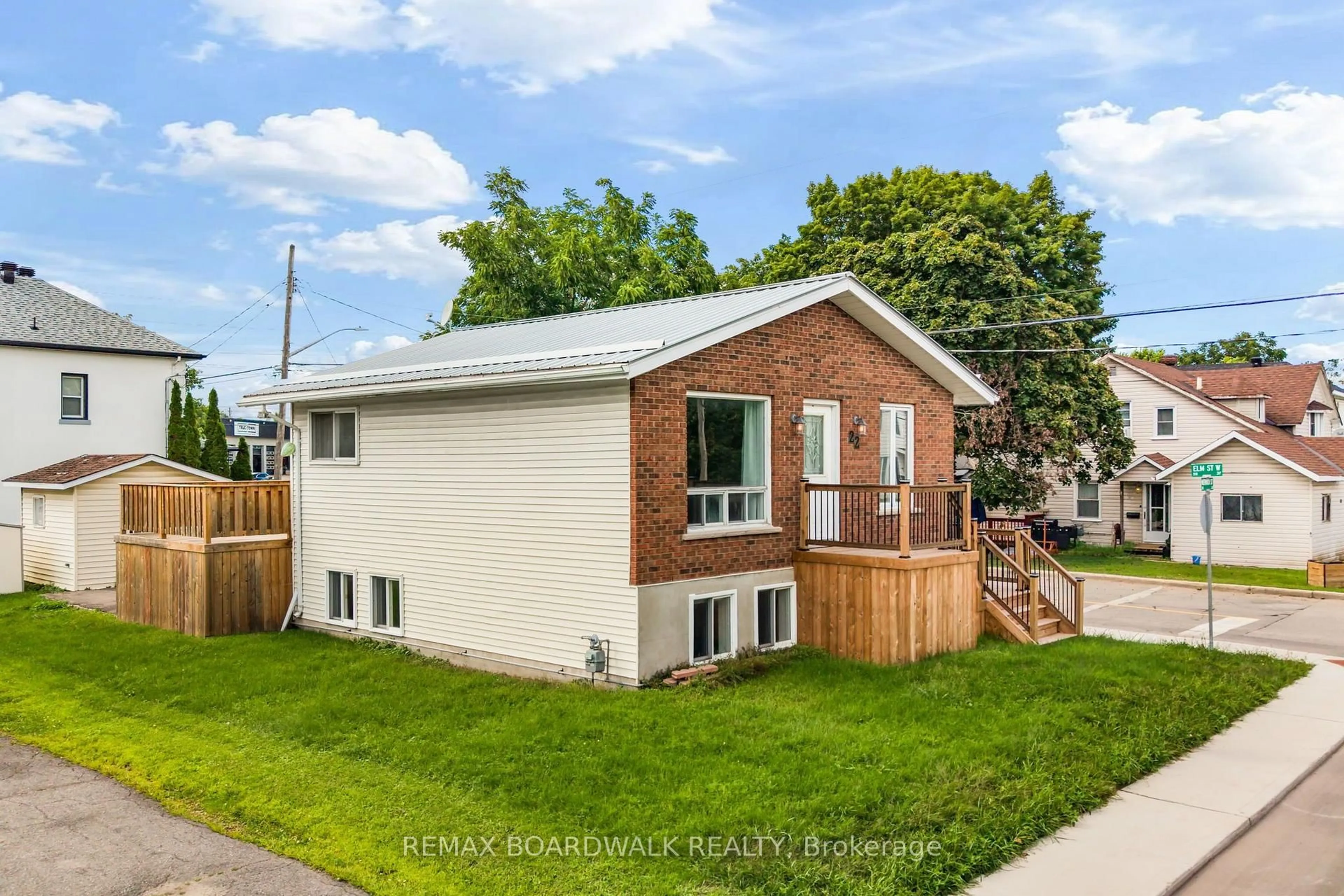 Home with brick exterior material, street for 22 Merrick St, Smiths Falls Ontario K7A 4R4