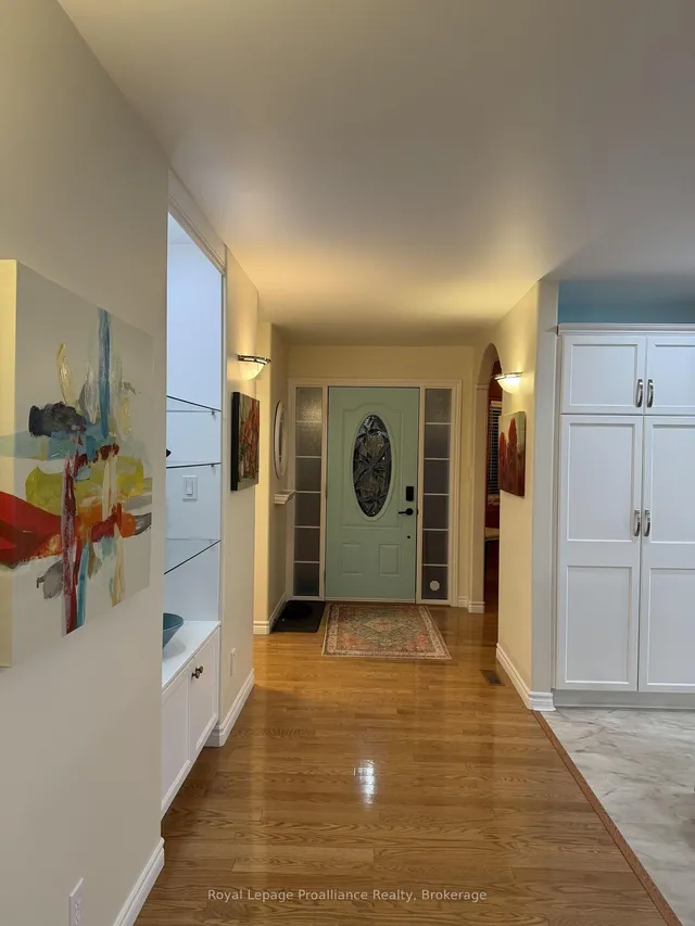 16 Magnolia Crt, Belleville 2