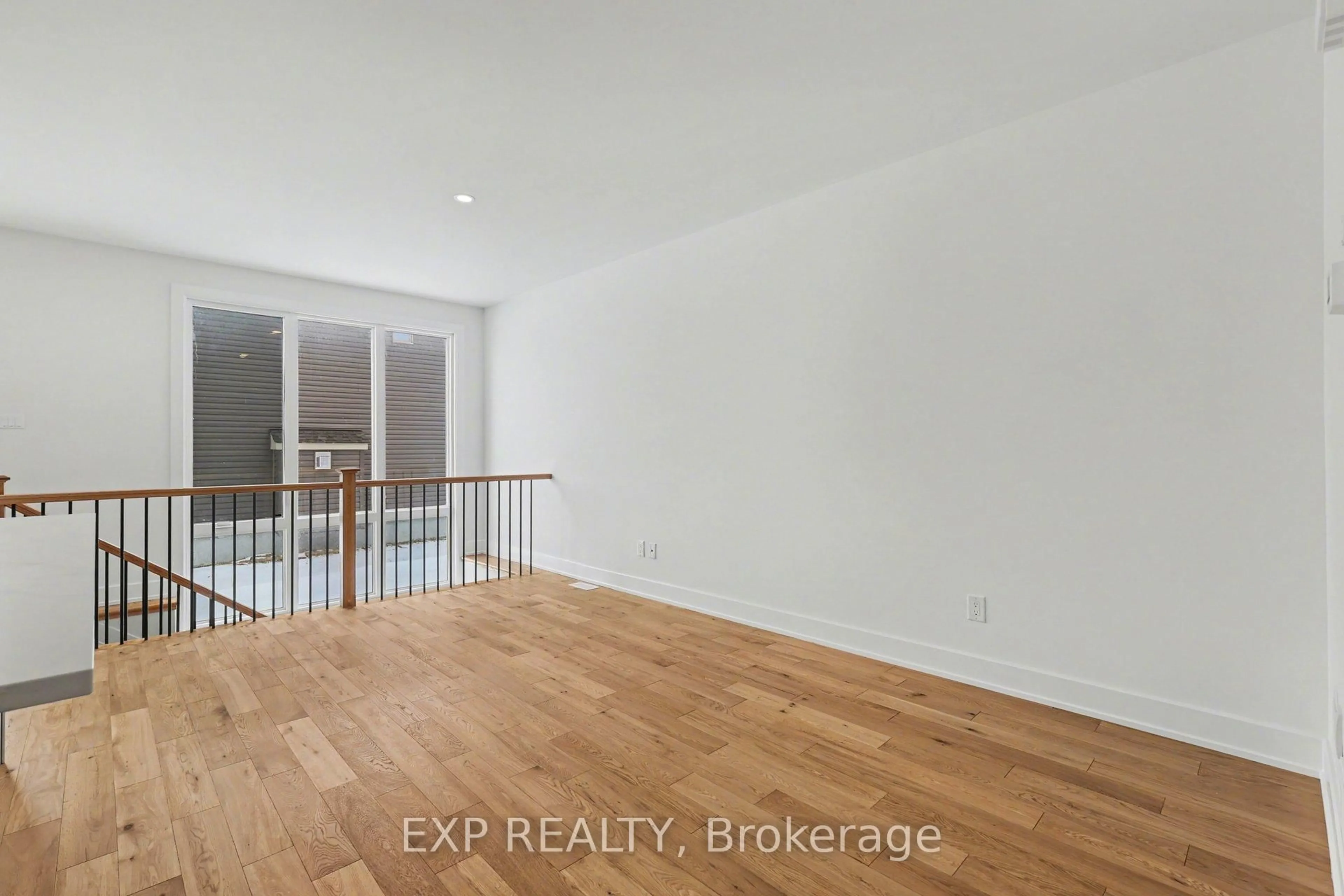 A pic of a room for 1180 Cope Dr, Ottawa Ontario K2S 3C4