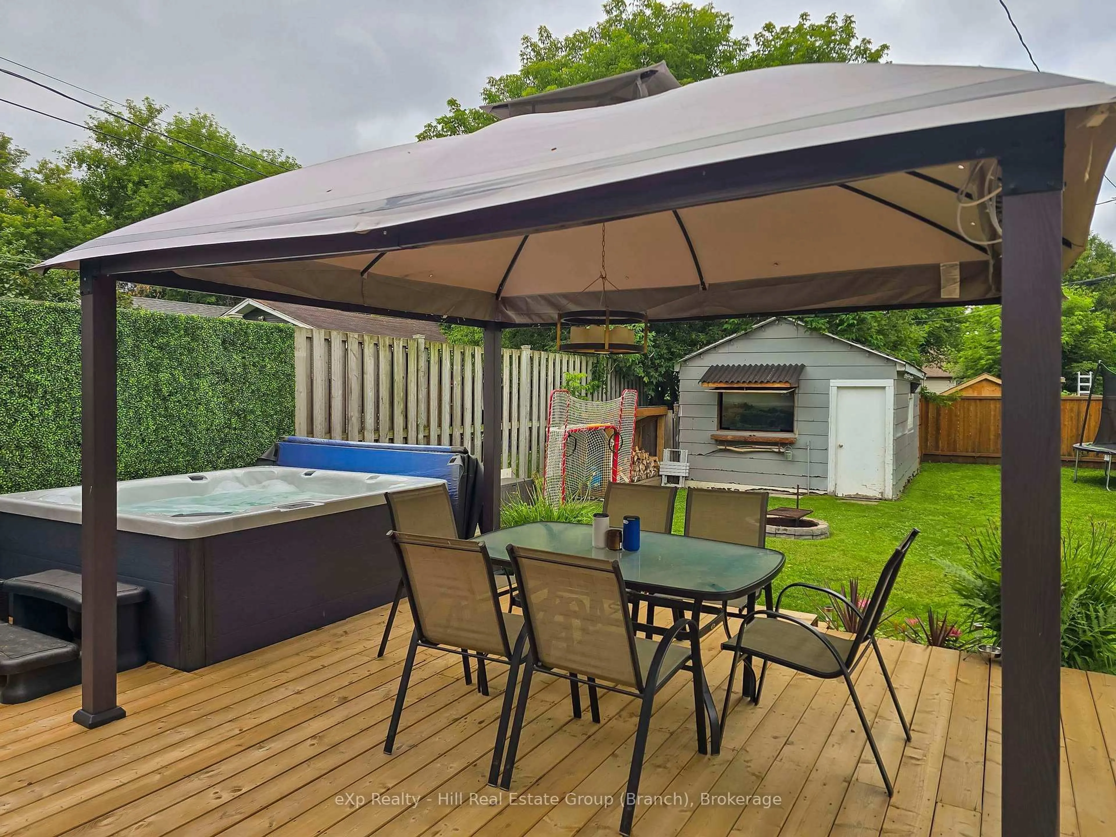 Patio, street for 235 Franklin St, Thunder Bay Ontario P7C 4J1