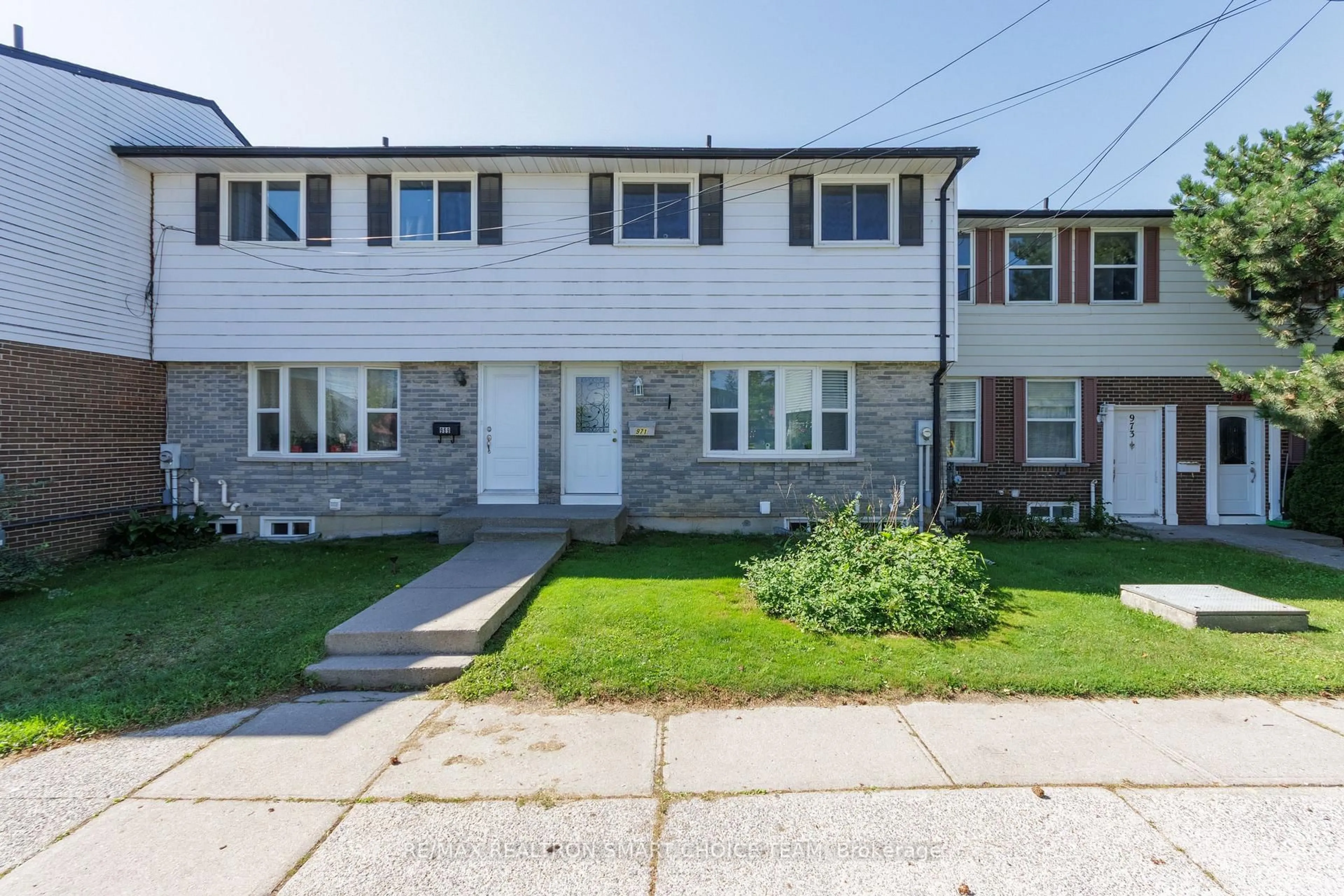 Unknown for 971 Oakview Ave, Kingston Ontario K7M 6W9