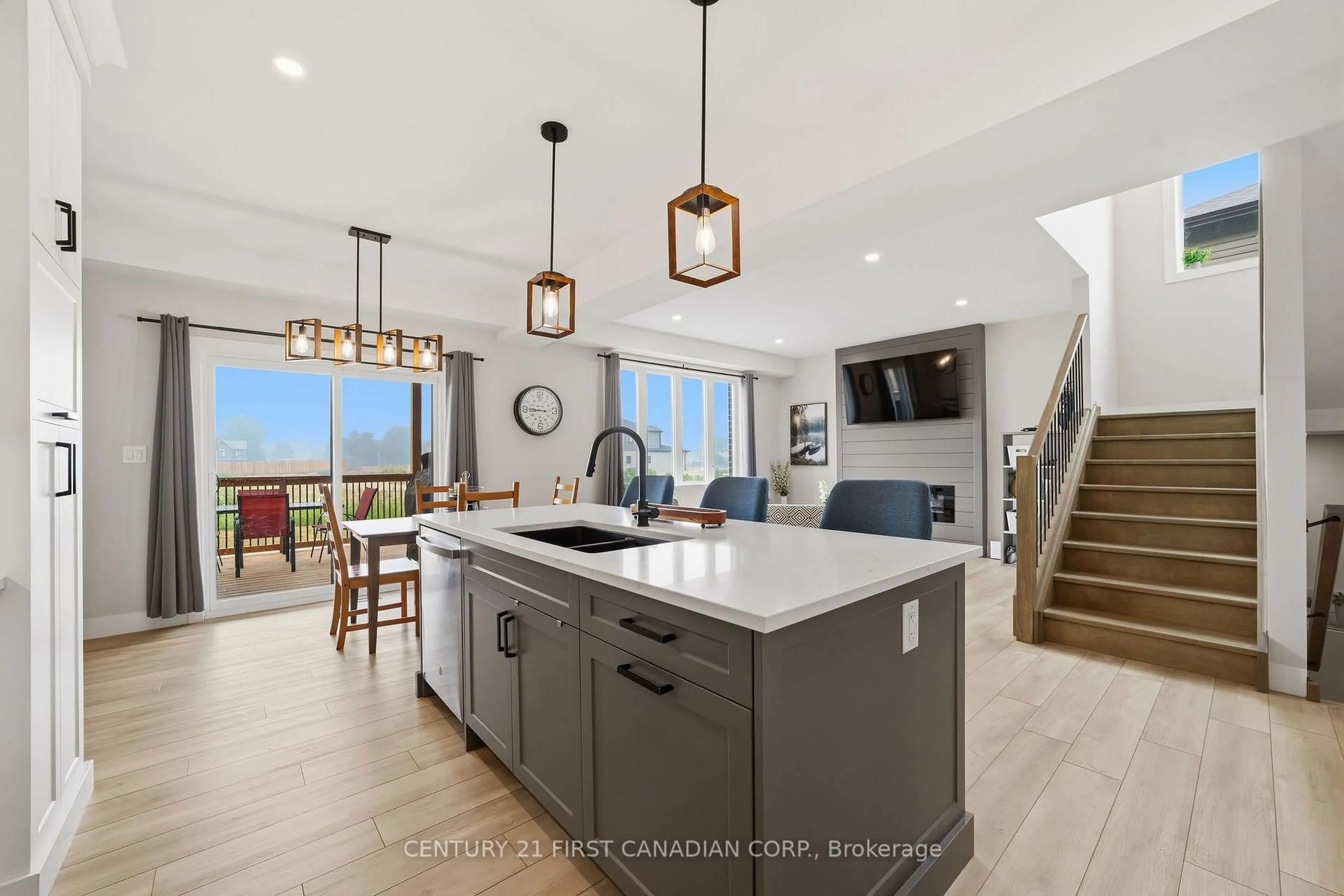 Open concept kitchen, unknown for 9 SHELDABREN St, North Middlesex Ontario N0M 1A0