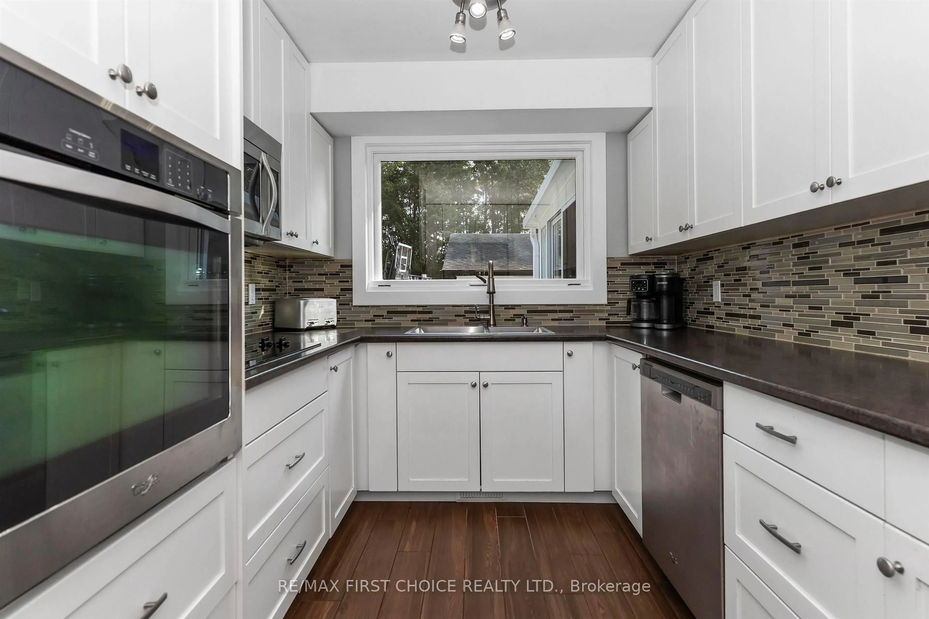 Contemporary kitchen, ceramic/tile floor for 556 Laurentian Dr, Thunder Bay Ontario P7C 5J8