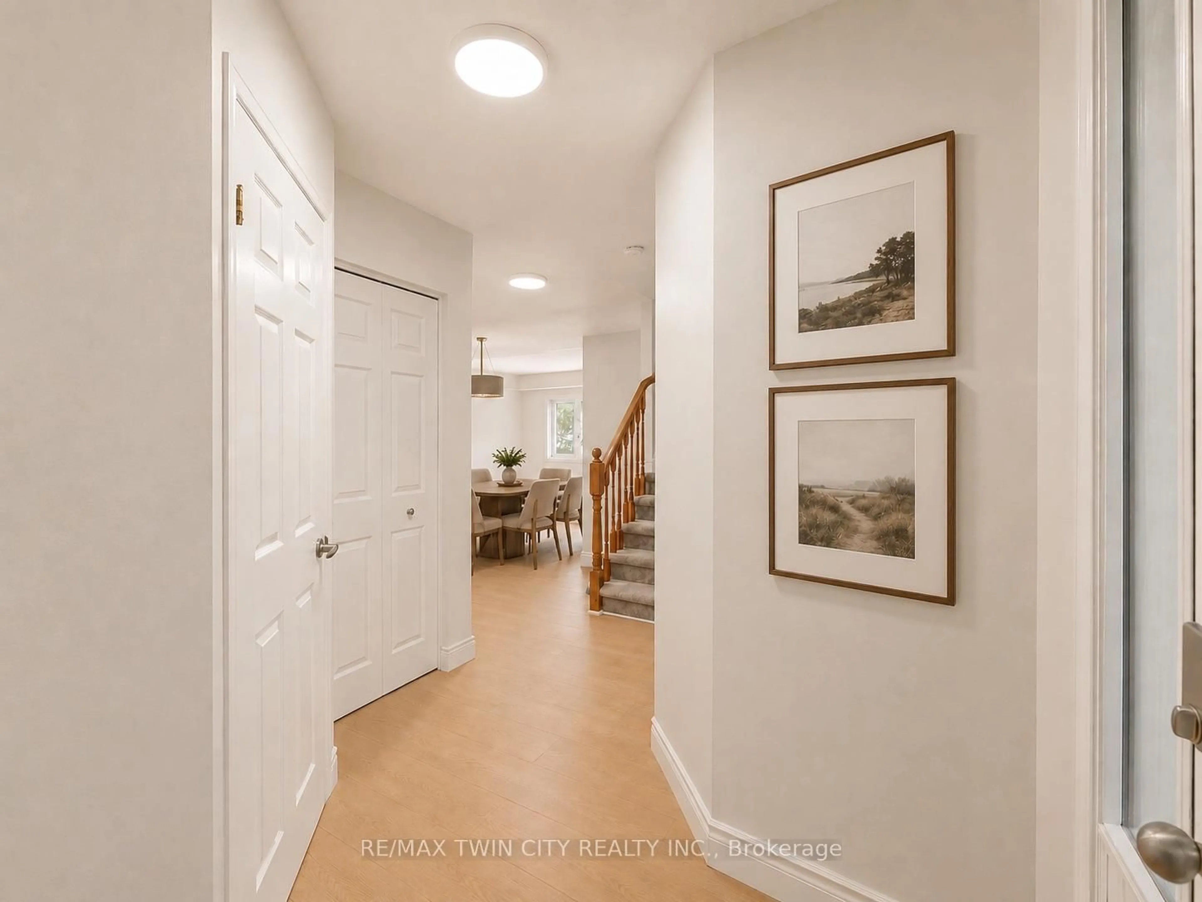 Indoor entryway for 82 BRIDLEWREATH St, Kitchener Ontario N2E 3V6