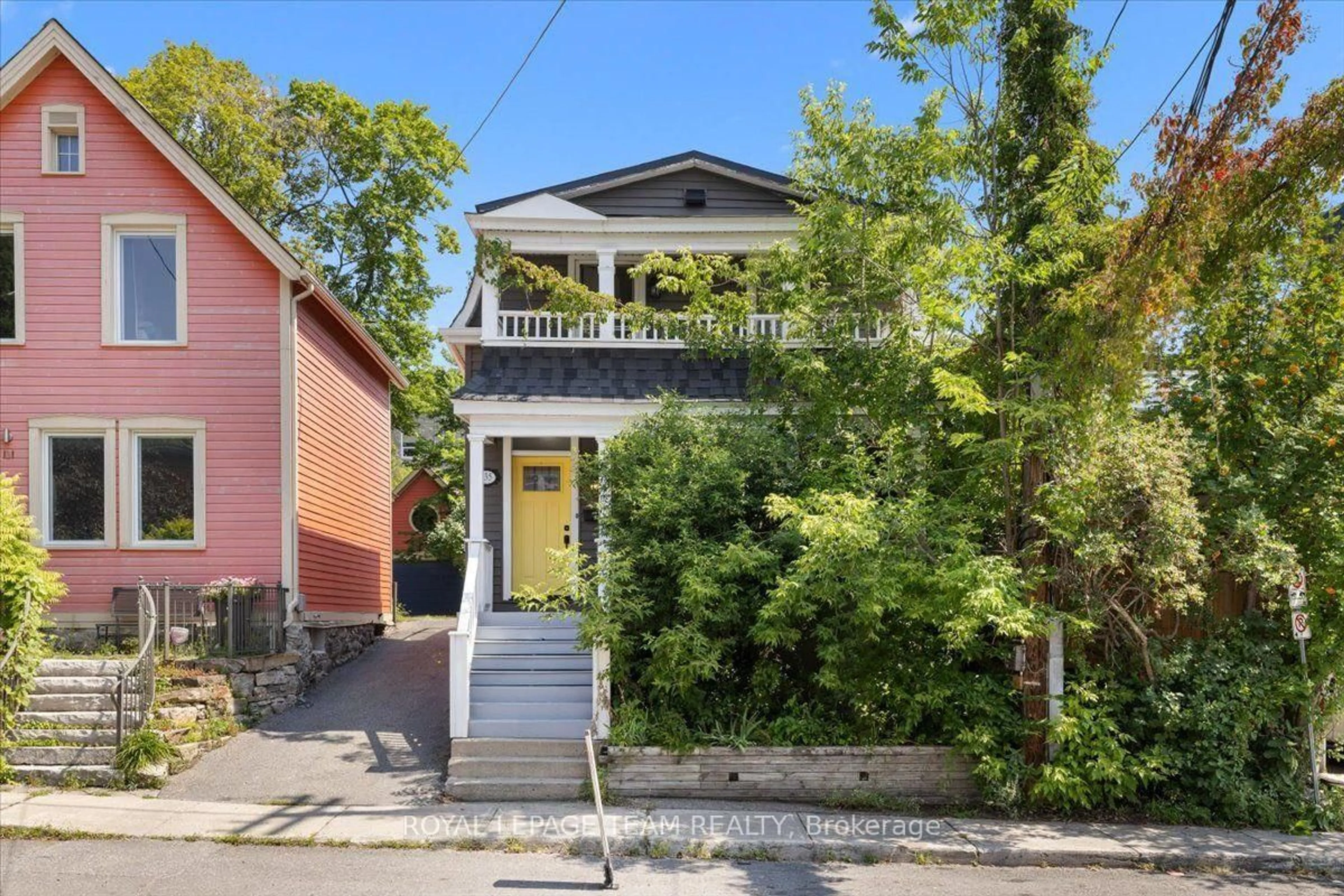 Home with brick exterior material, street for 135 Upper Lorne Pl, Ottawa Ontario K1R 7G8