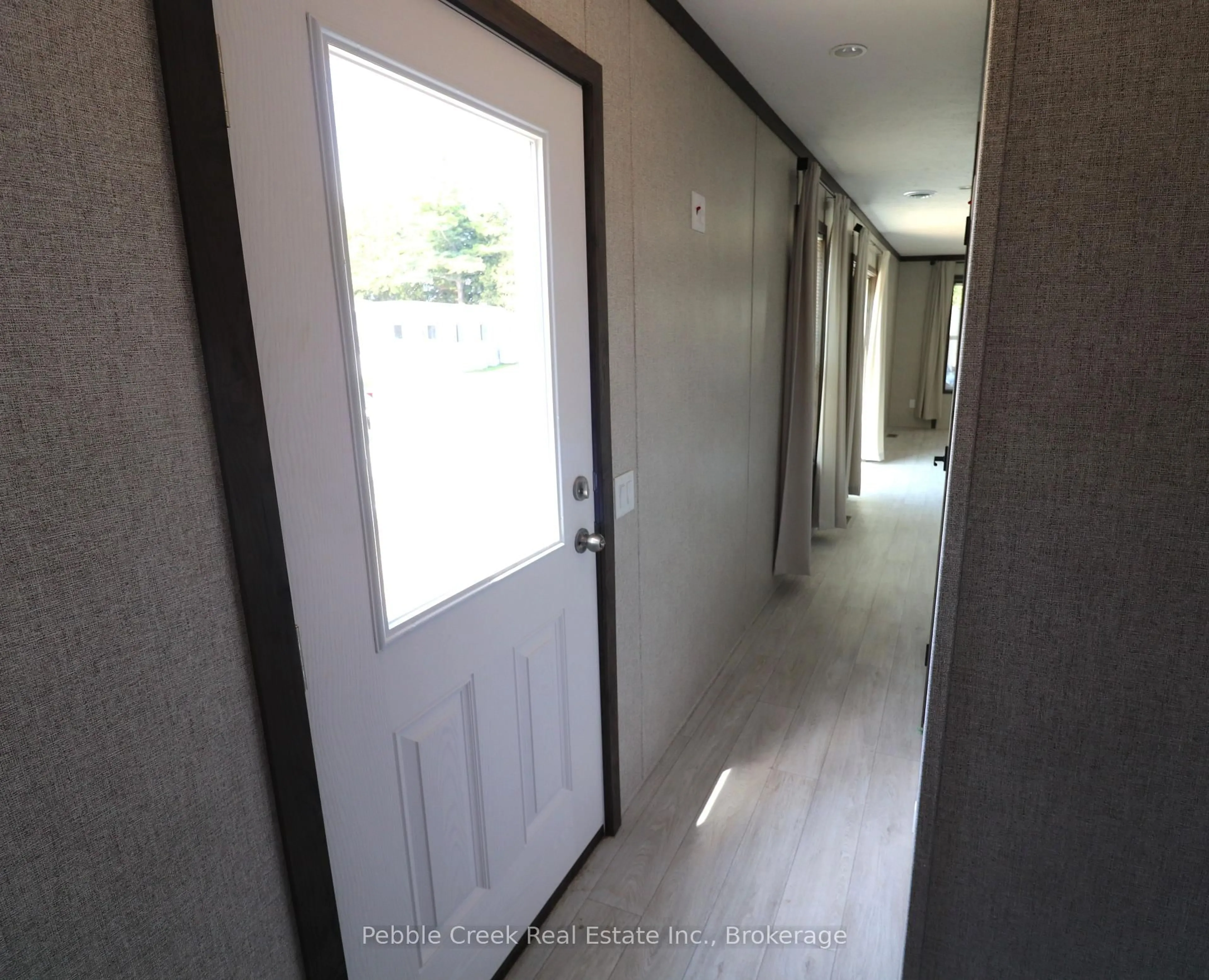 Indoor entryway for 17 Sutton Dr, Ashfield-Colborne-Wawanosh Ontario N7A 3Y3