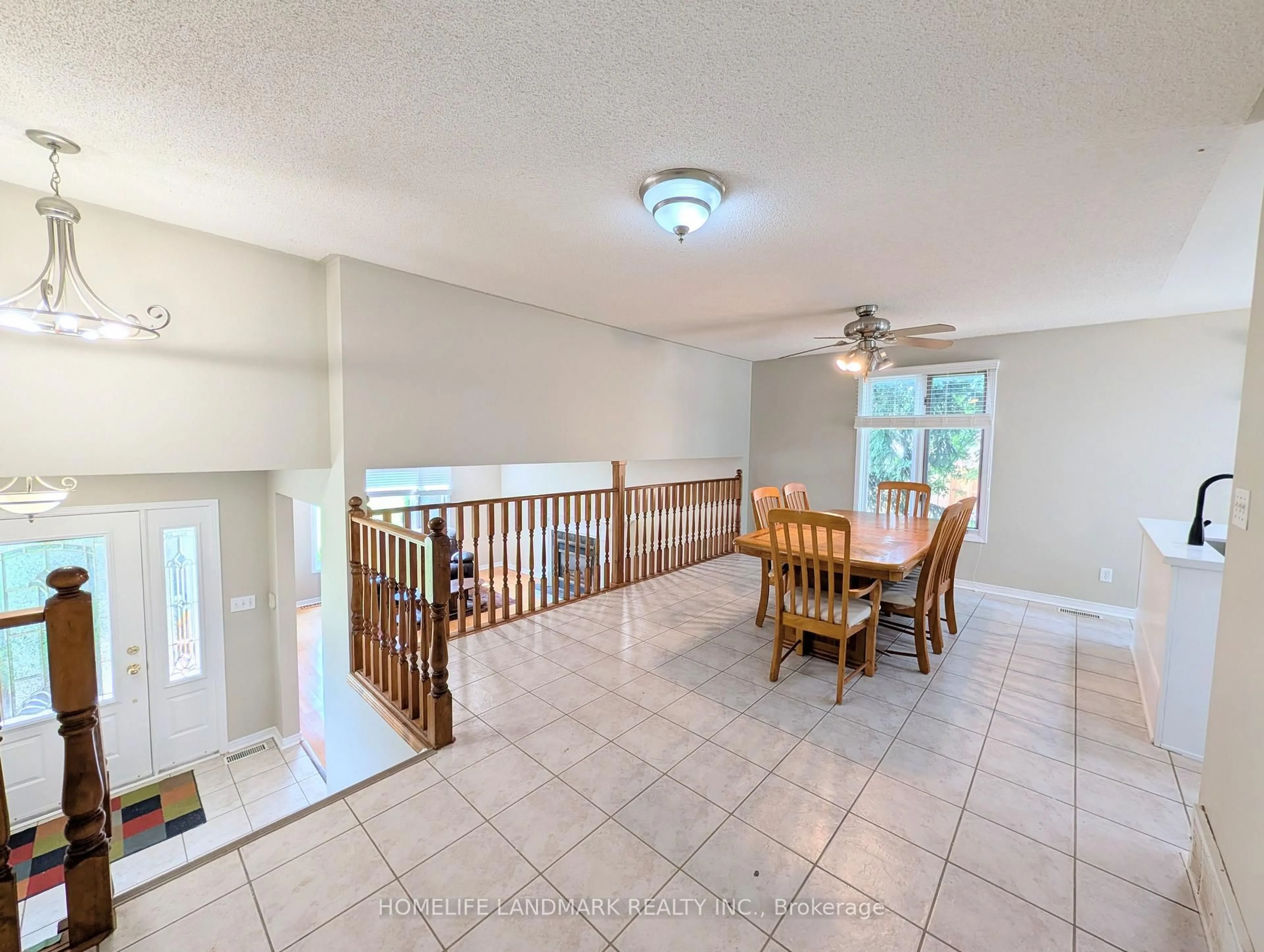 Unknown for 3 Pacifico Pl, St. Catharines Ontario L2S 3N5