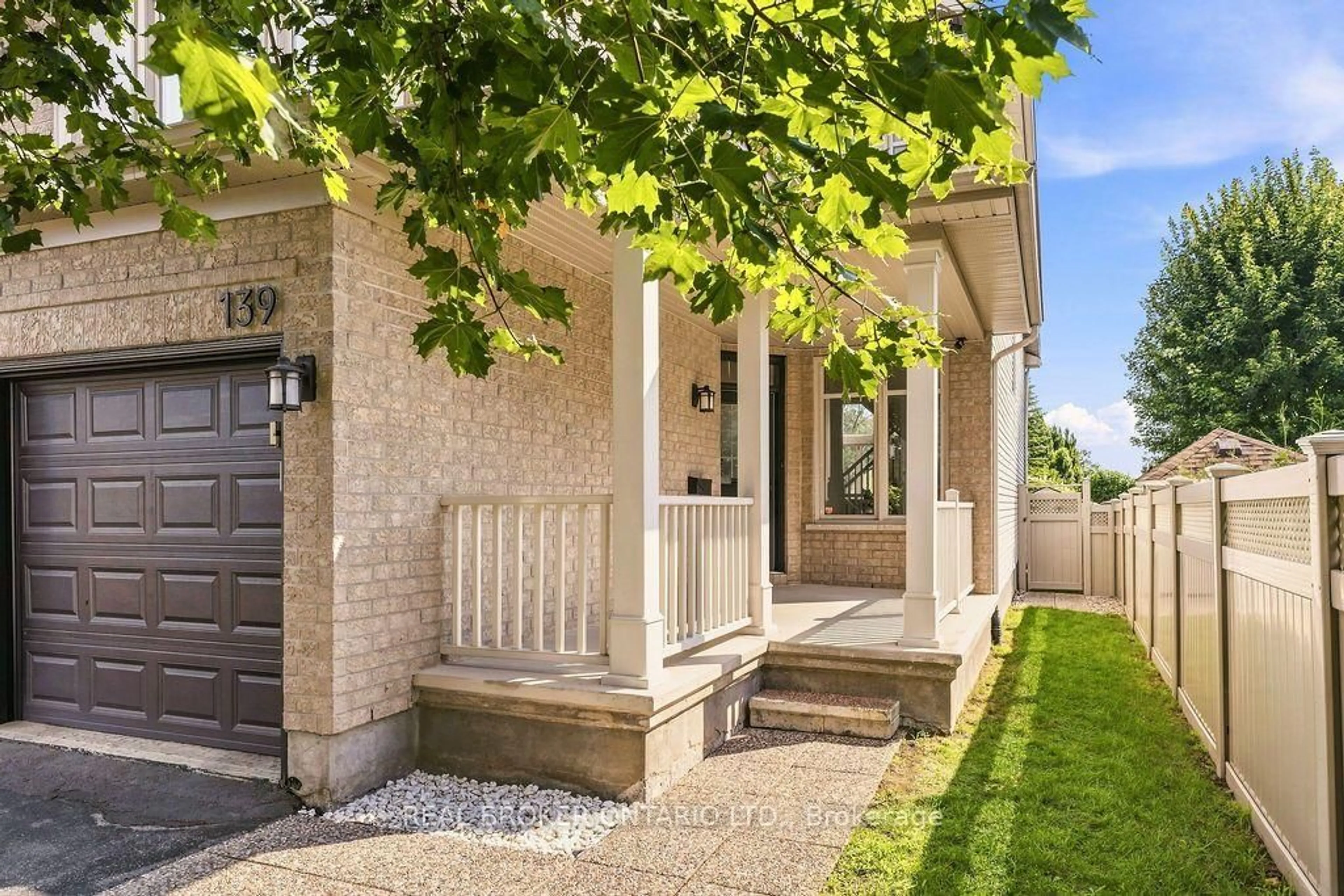 Home with brick exterior material, street for 139 Trail Side Circ, Ottawa Ontario K4A 5B3