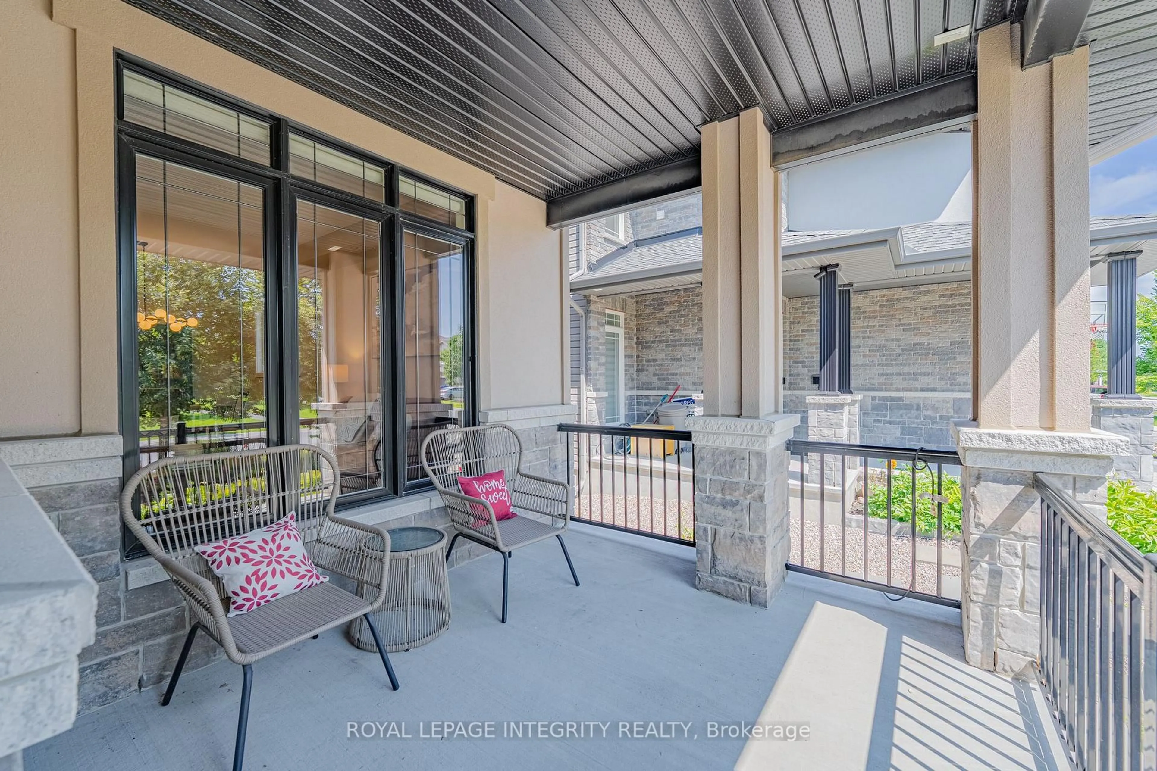Patio, street for 176 ESCARPMENT Cres, Kanata Ontario K2T 0L7