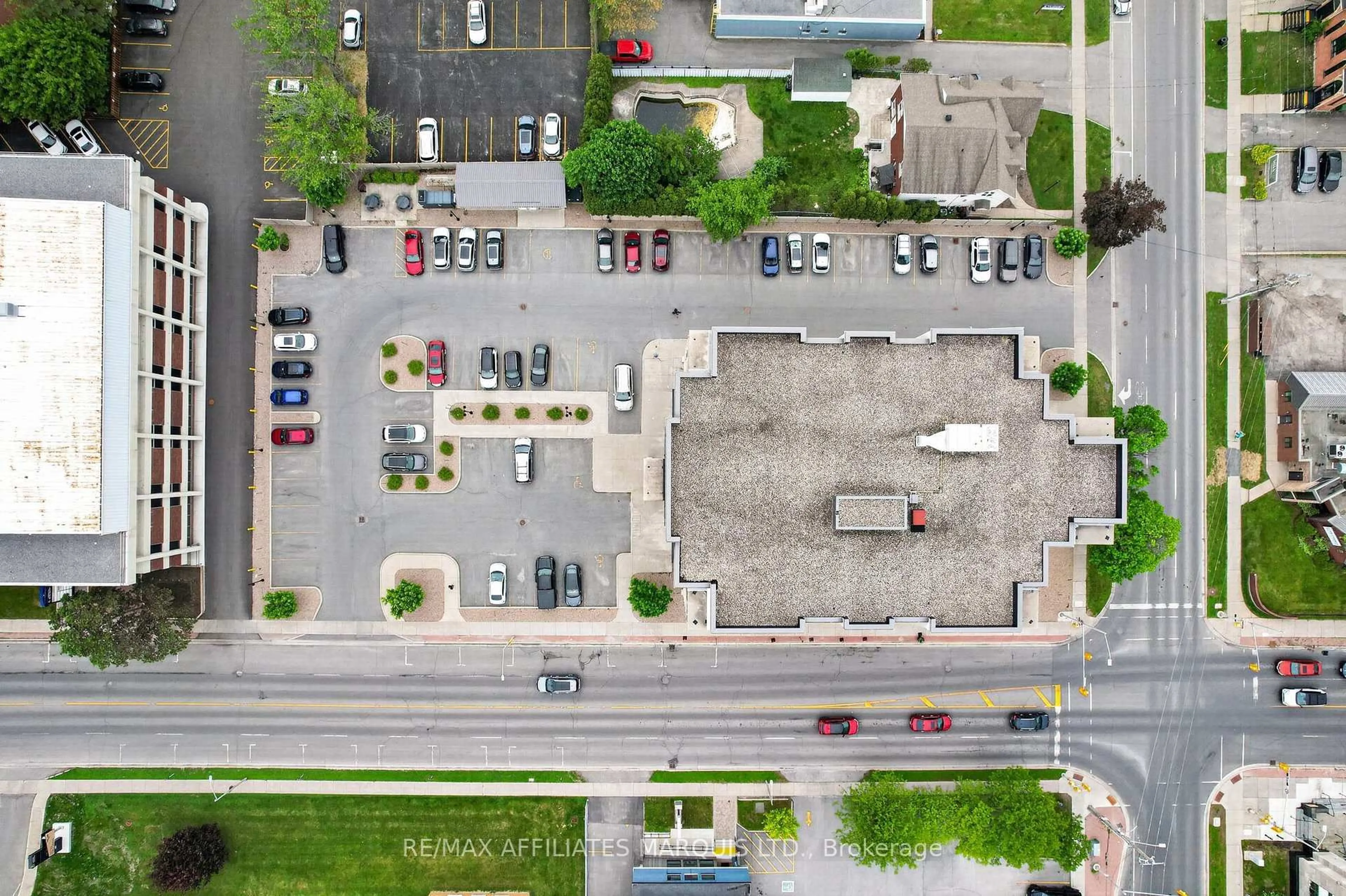 A pic from outside/outdoor area/front of a property/back of a property/a pic from drone, street for 108 Second St #200, Cornwall Ontario K6H 3H1