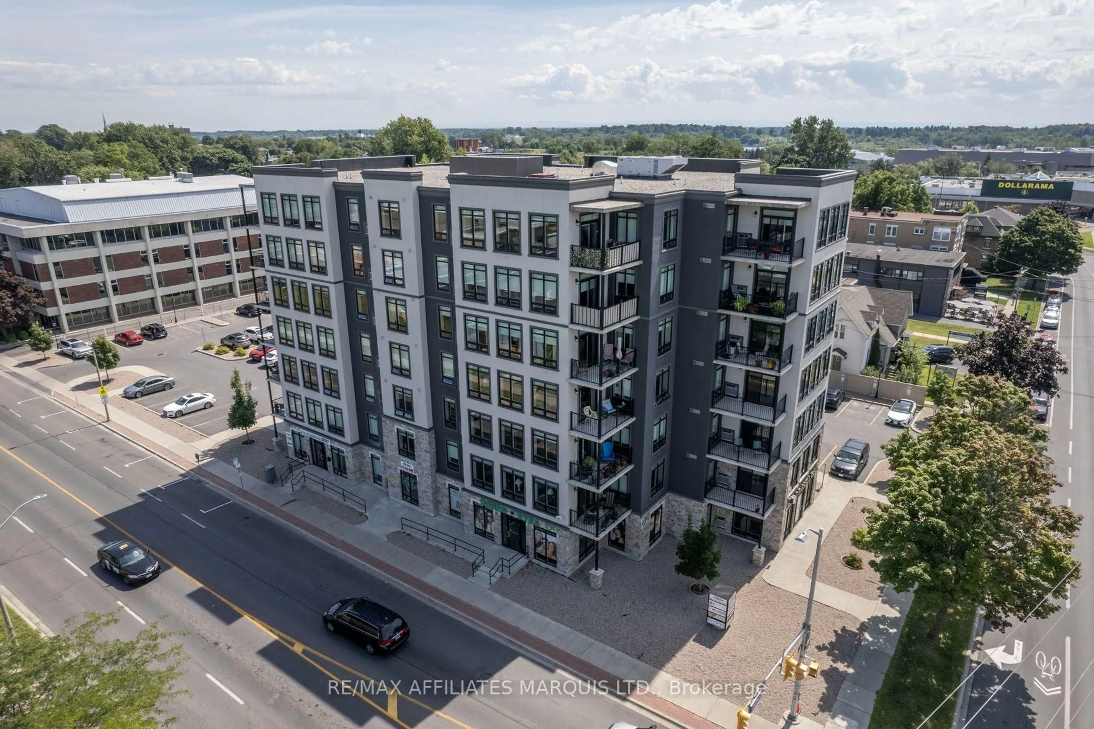 A pic from outside/outdoor area/front of a property/back of a property/a pic from drone, building for 108 Second St #604, Cornwall Ontario K6H 0C9